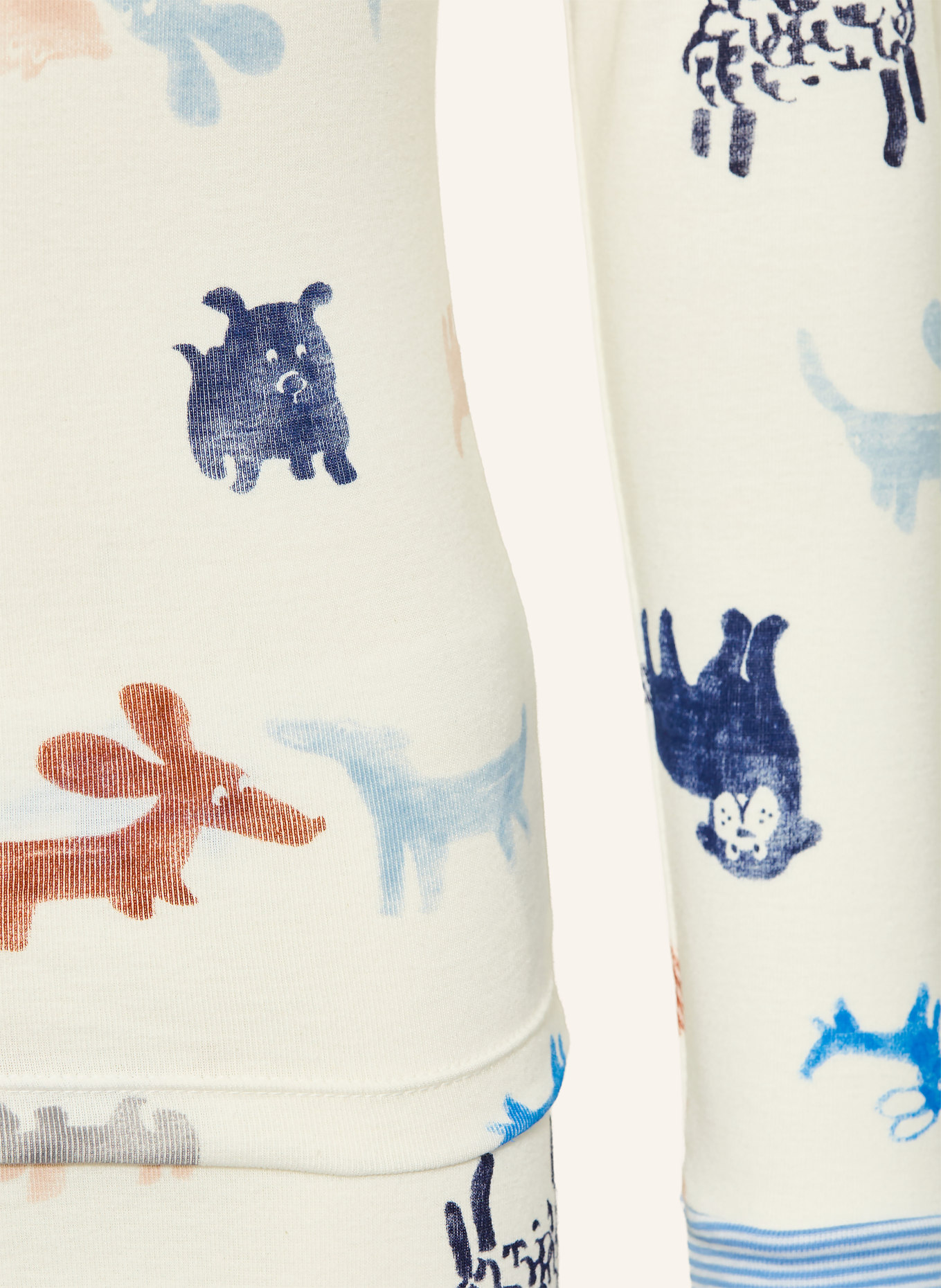 PETIT BATEAU Schlafanzug: ECRU / BRAUN / BLAU