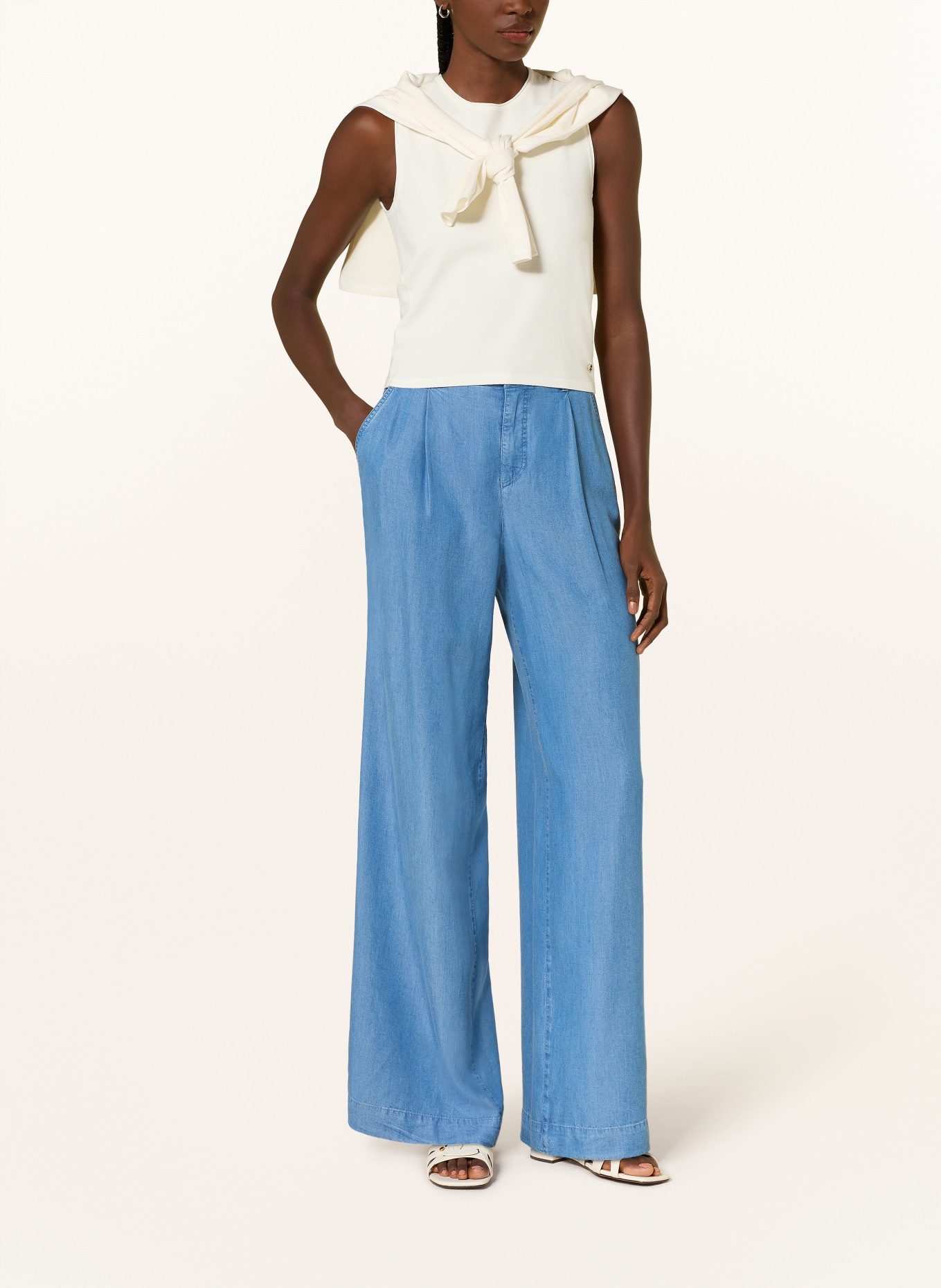 MARC CAIN gebreide top: 112 bright ecru