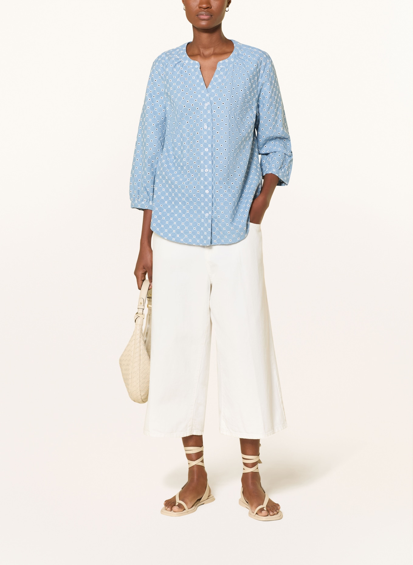 BRAX VELIA-blouse van opengewerkte kant met 3/4-mouwen: BLAUW / WIT