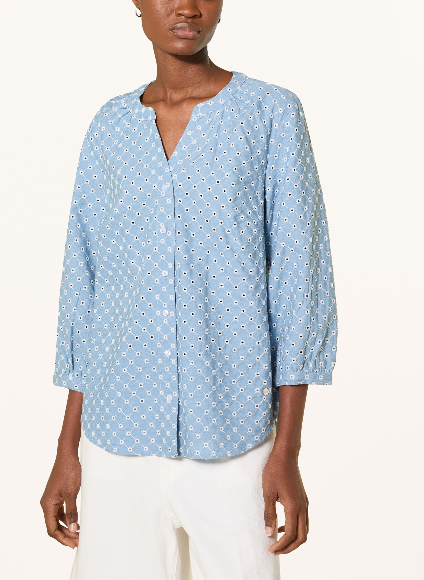 BRAX VELIA-blouse van opengewerkte kant met 3/4-mouwen: BLAUW / WIT