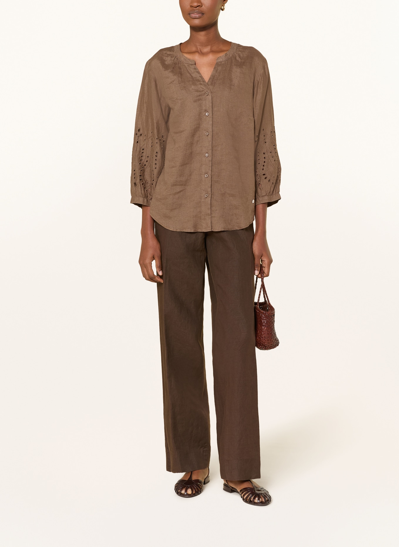 BRAX Linnen blouse VELIA met opengewerkte kant: BRUIN