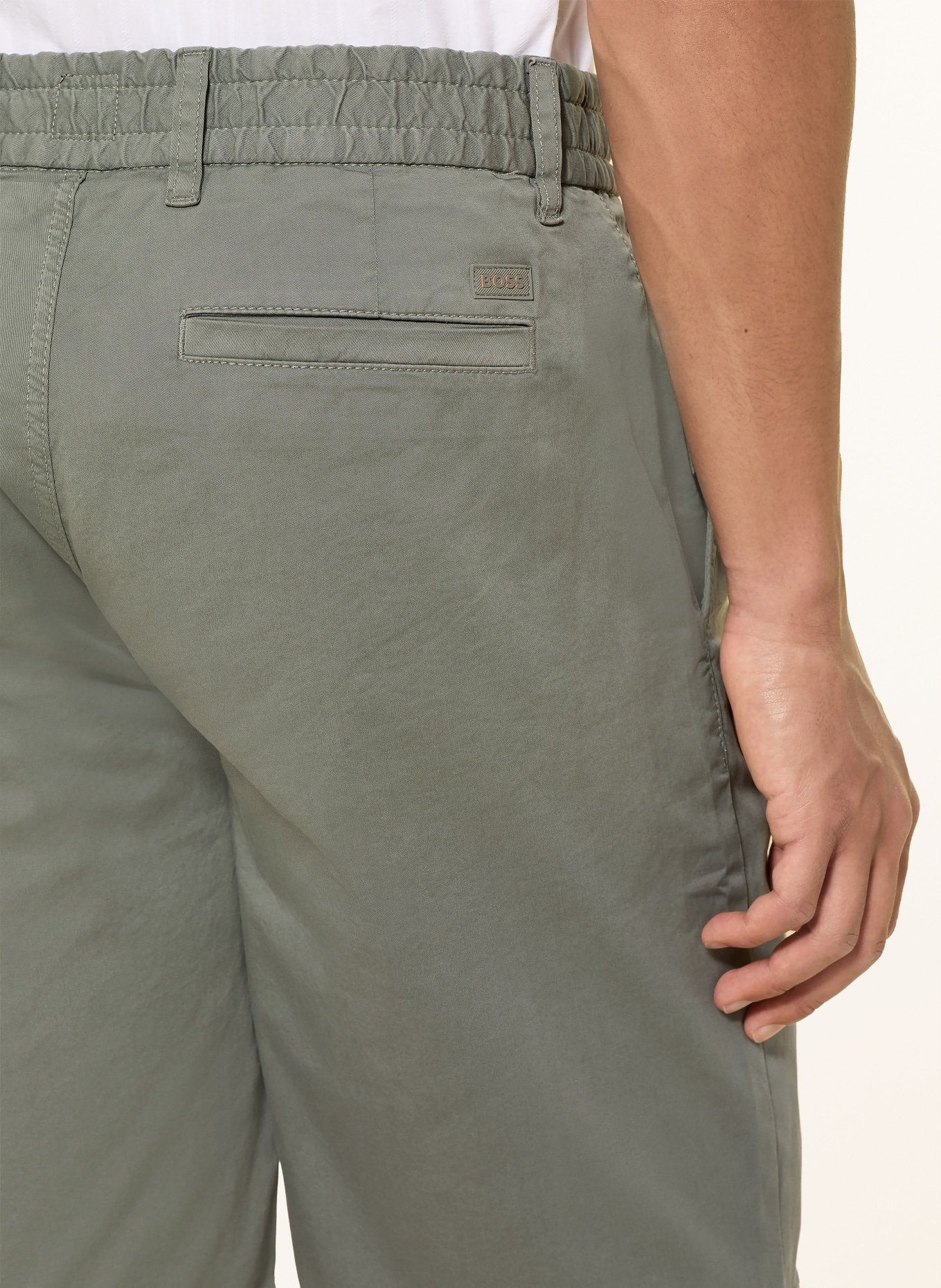 BOSS Chinoshorts Tapered Fit: GRAU