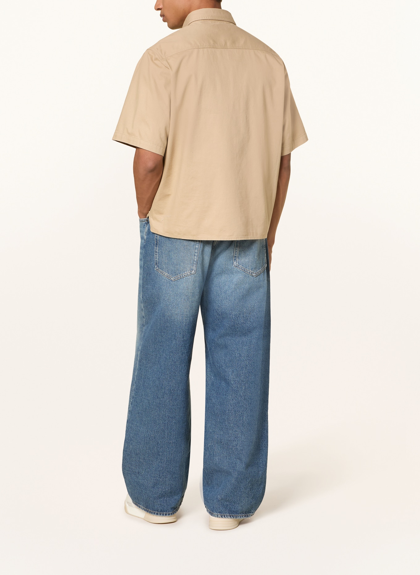 HUGO Kurzarm-Hemd EBWIN Comfort Fit: BEIGE