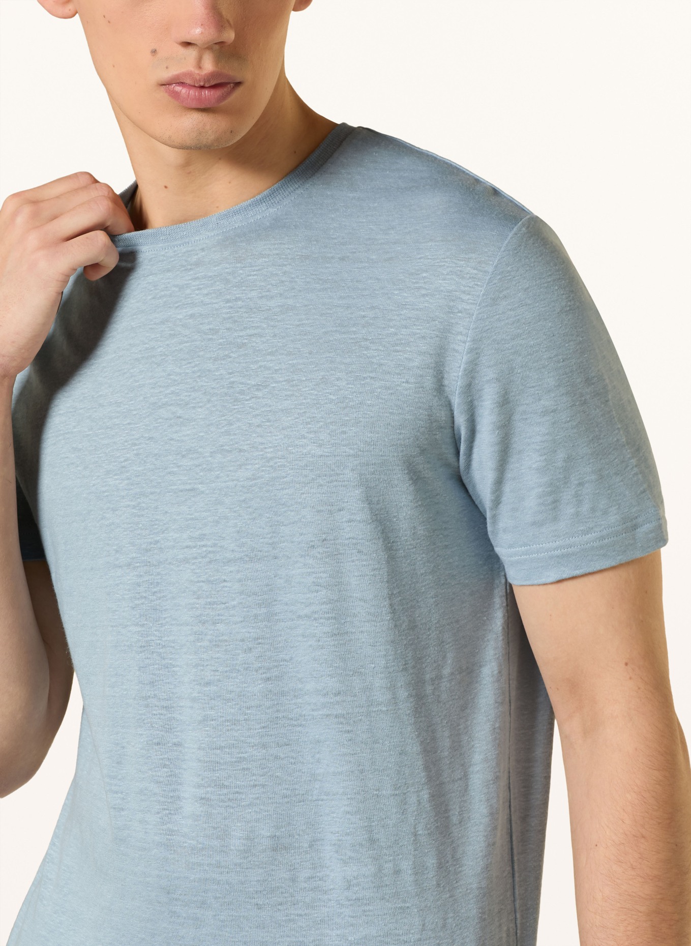 DIGEL T-shirt DARK van linnen: LICHTBLAUW