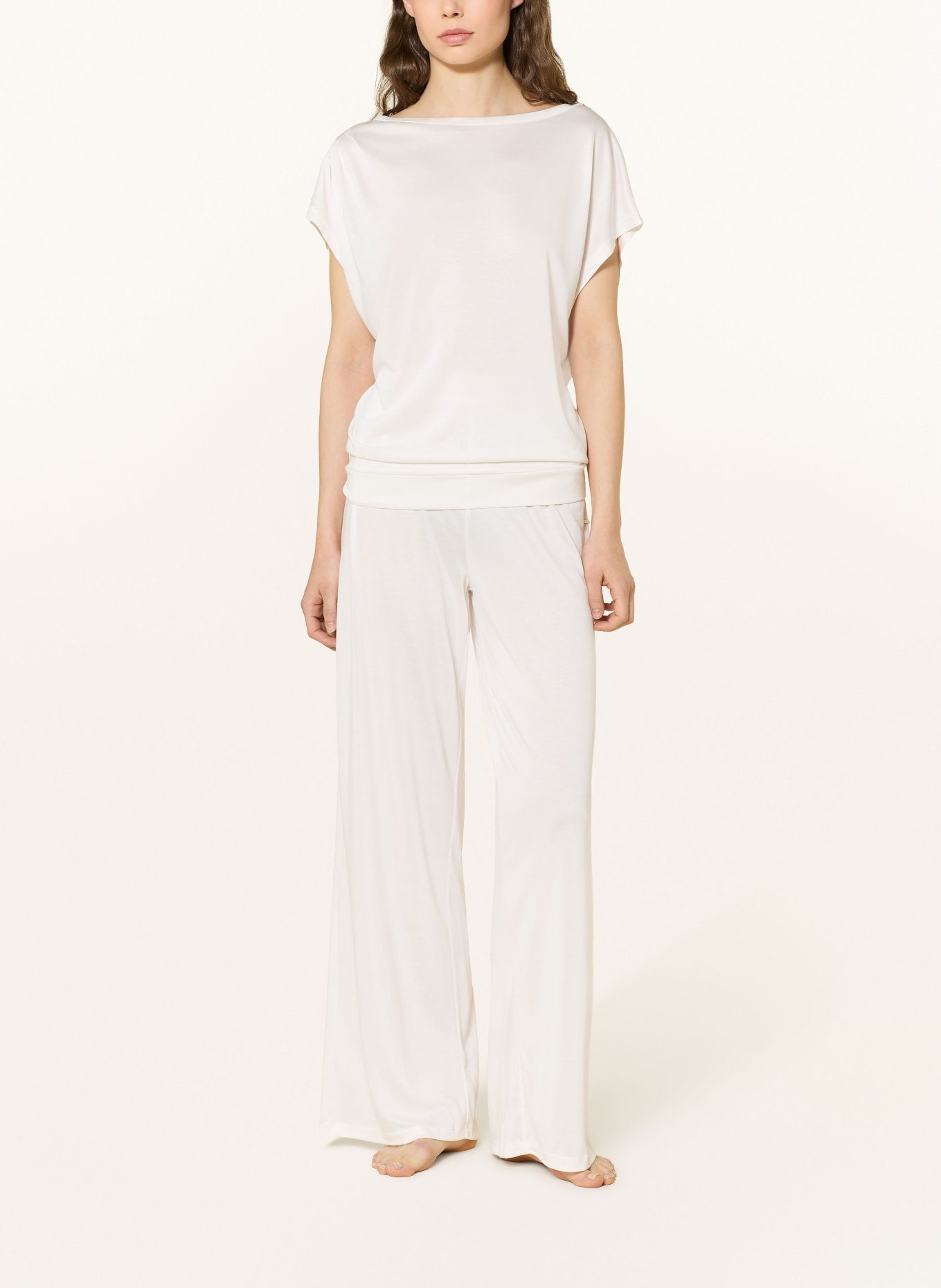 BOSS Schlafshirt FLOWY: WEISS / BEIGE / SCHWARZ