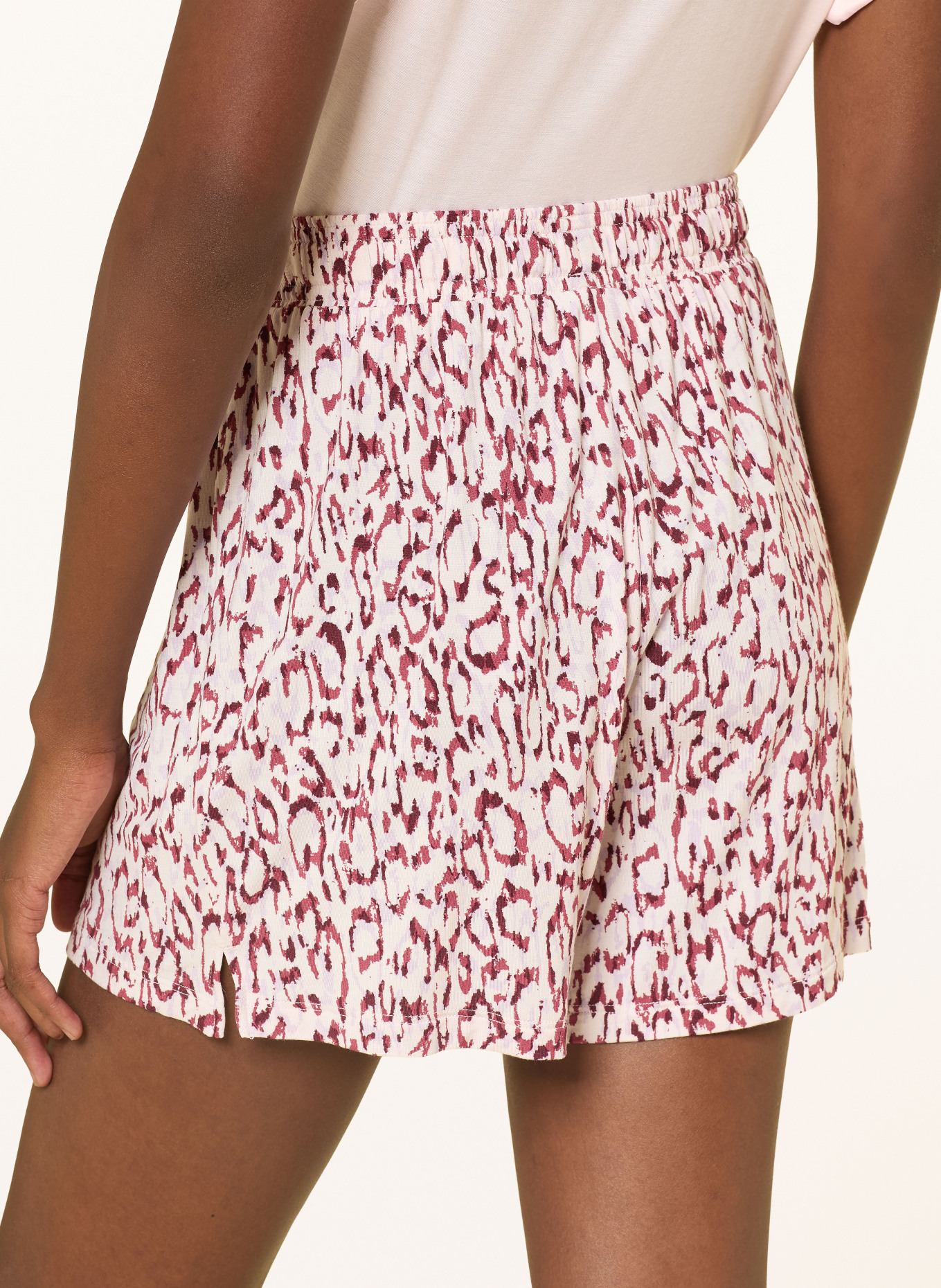 BOSS Schlafshorts: DUNKELROT / ECRU / HELLLILA