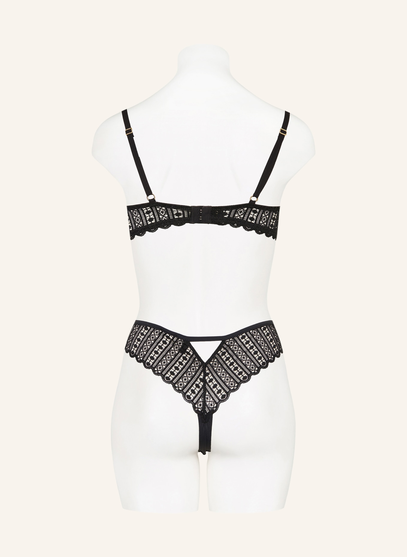 BOSS String GUIPURE avec découpe: NOIR