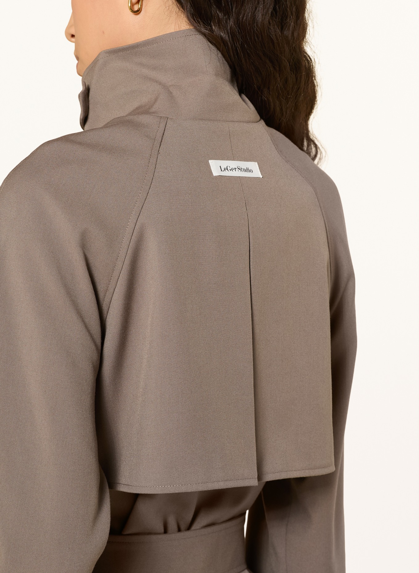 LeGer Studio Trenchcoat FEE: BRUIN