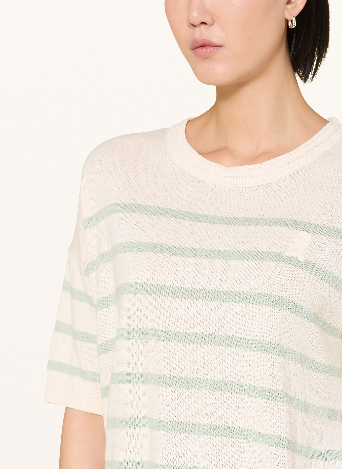 ARMEDANGELS T-shirt en maille avec lin: VERT CLAIR / ÉCRU