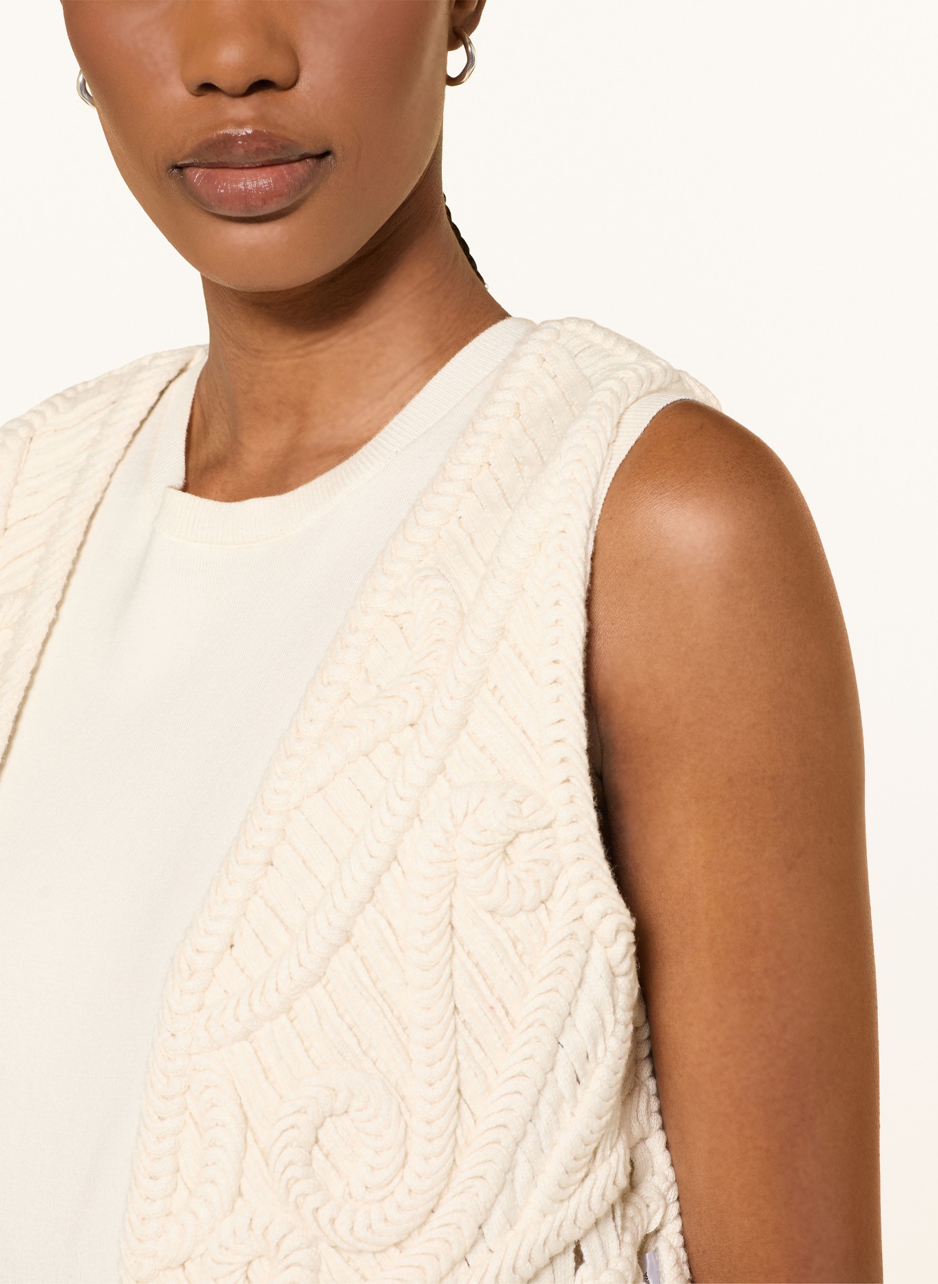 KUJTEN Gehaakt vest NIEVE ARABESQUE: ECRU