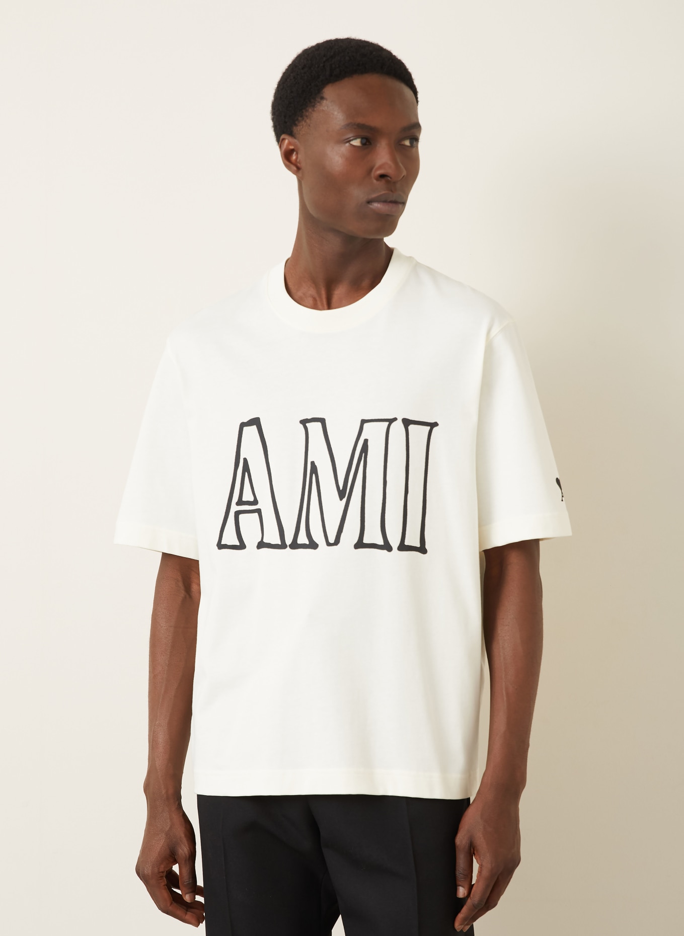 AMI PARIS T-shirt: ÉCRU / NOIR