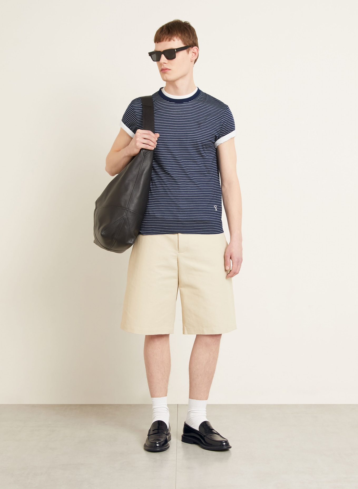 AMI PARIS T-Shirt: DUNKELBLAU / WEISS