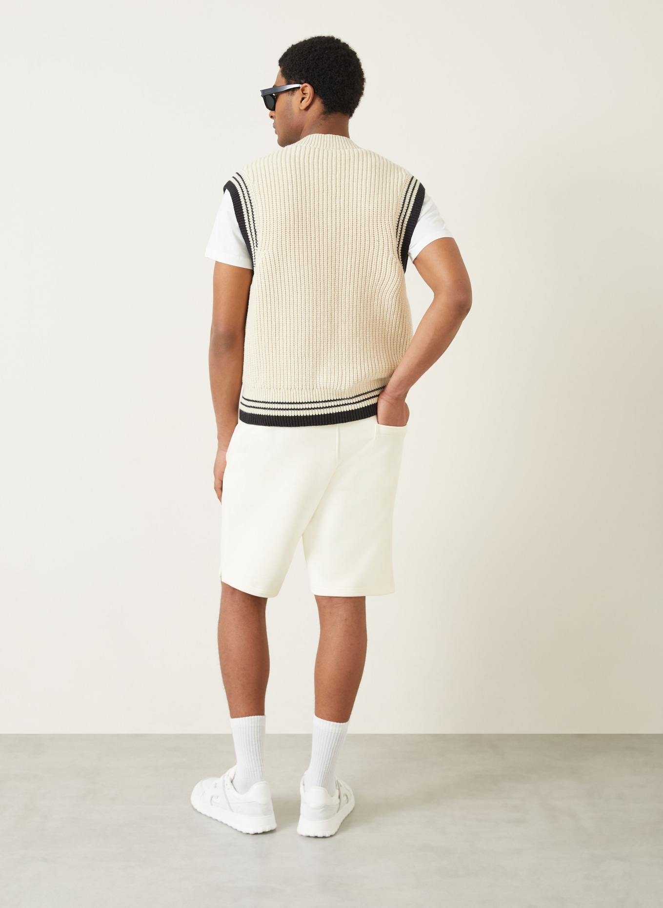 AMI PARIS short de survêtement: CRÈME