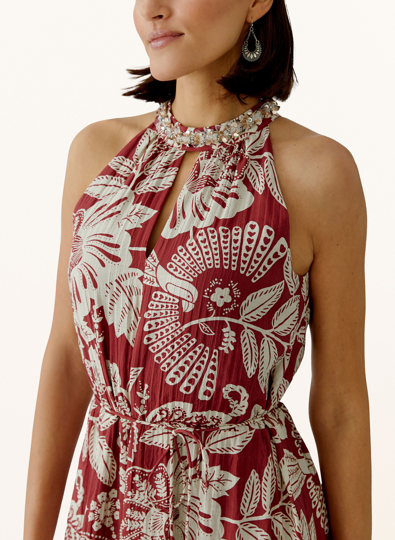 oui Sukienka: CIEMNOCZERWONY / ECRU