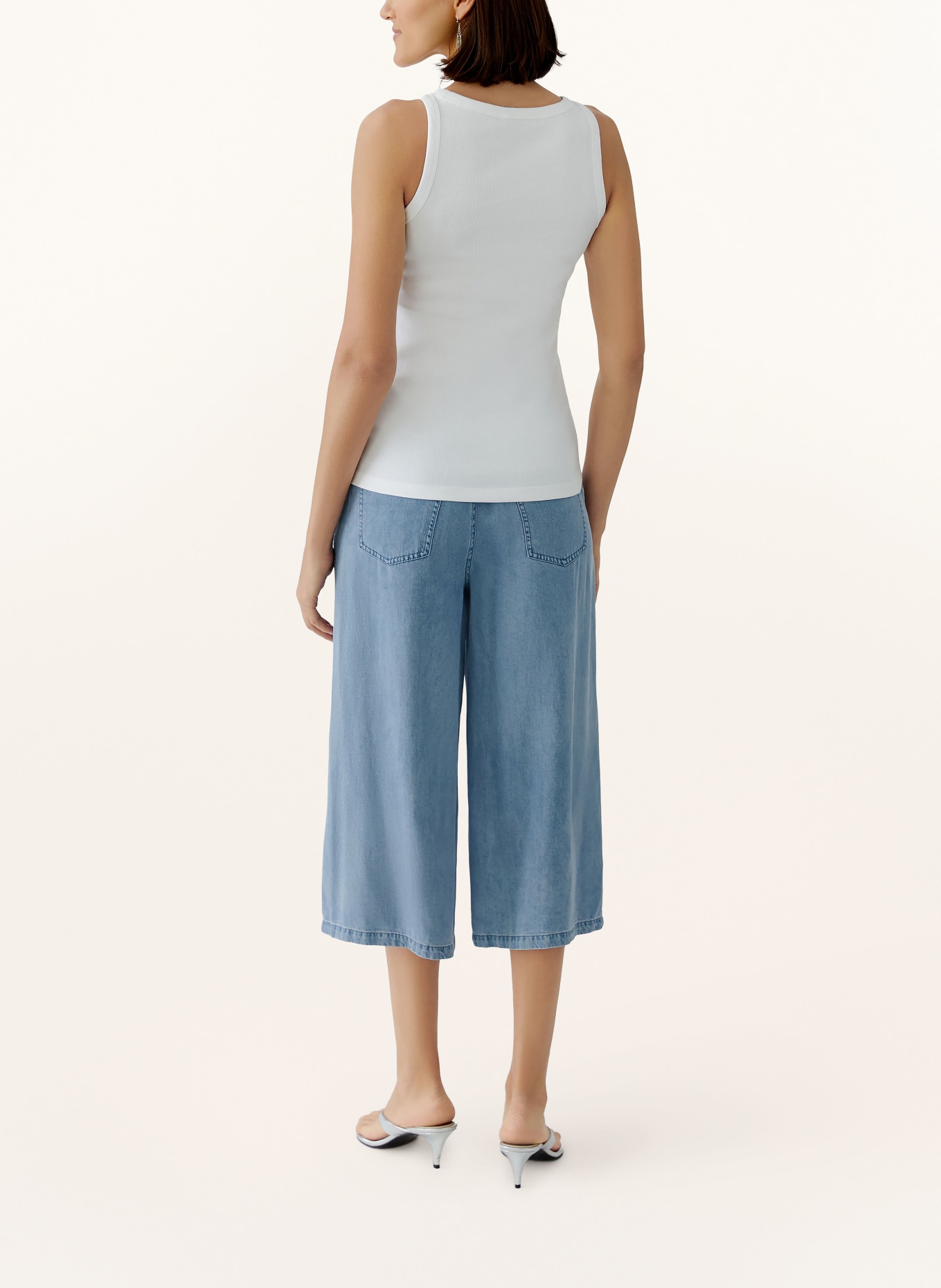 oui Top with gemstones: BLACK / ORANGE / DARK BLUE