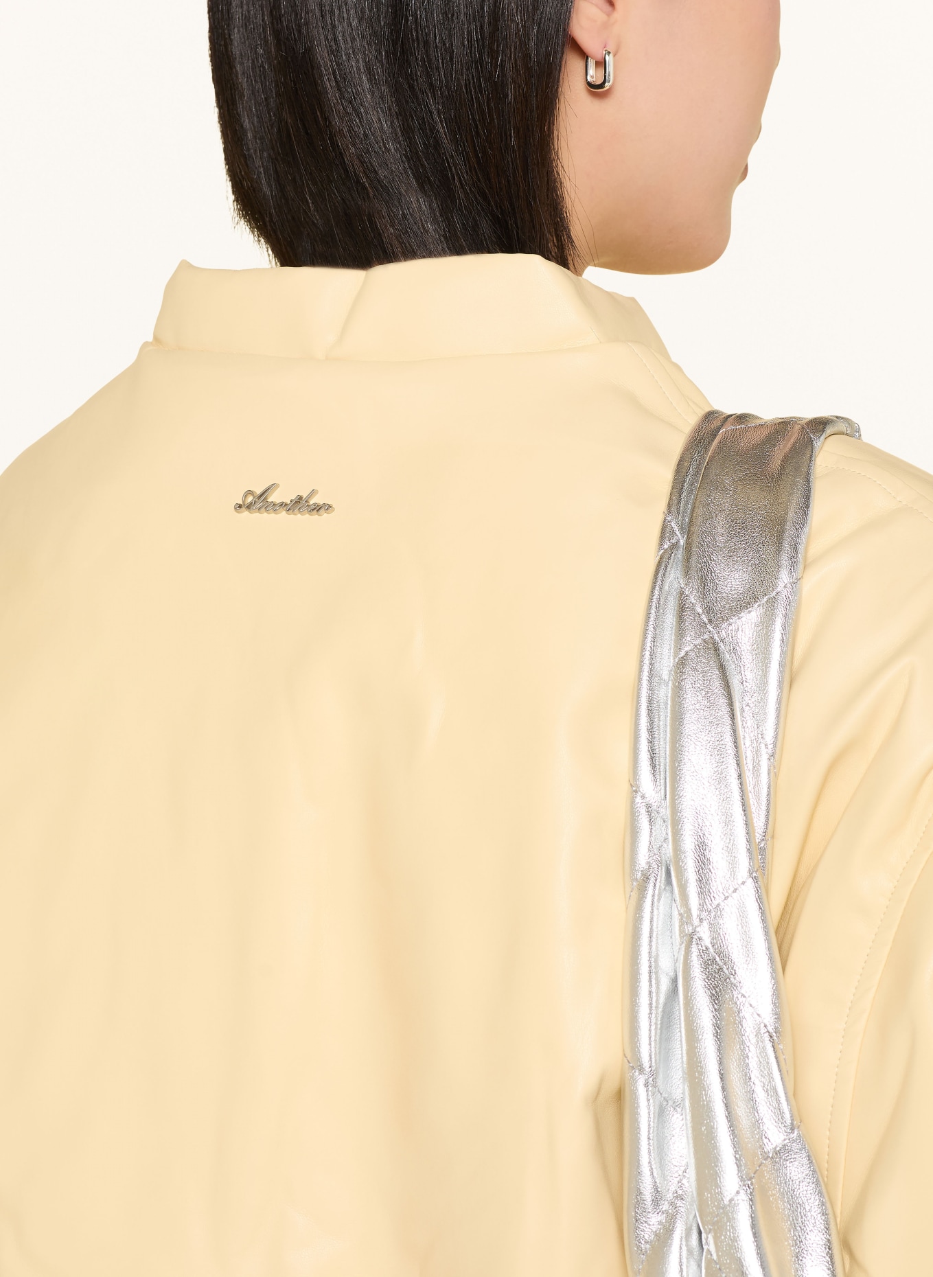 another COTTON LAB Blouson aspect cuir: JAUNE CLAIR
