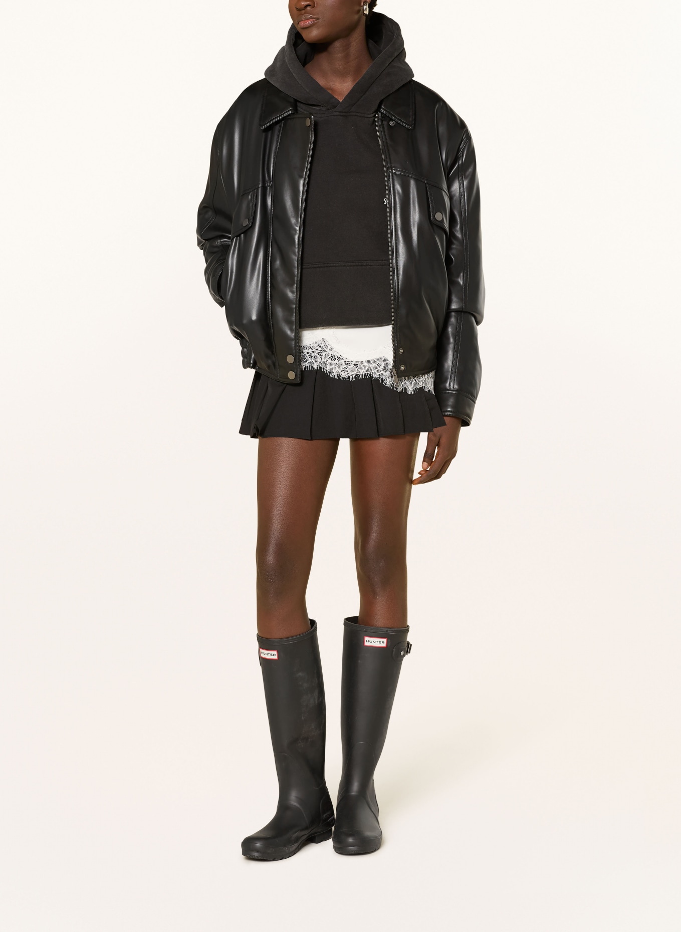 another COTTON LAB Jupe-short: NOIR / BLANC