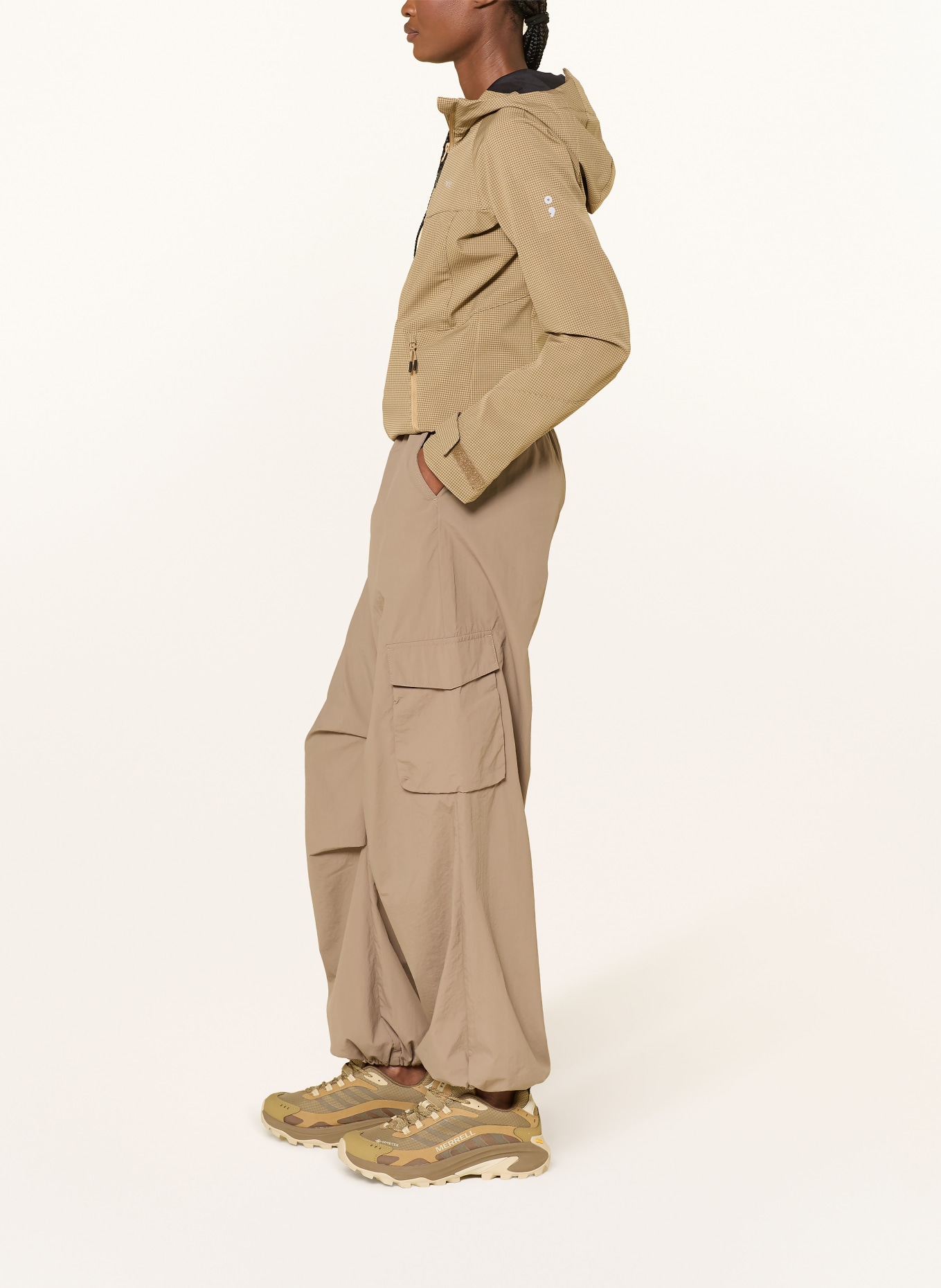 me°ru' Softshellová bunda NANCY P: BÉŽOVÁ