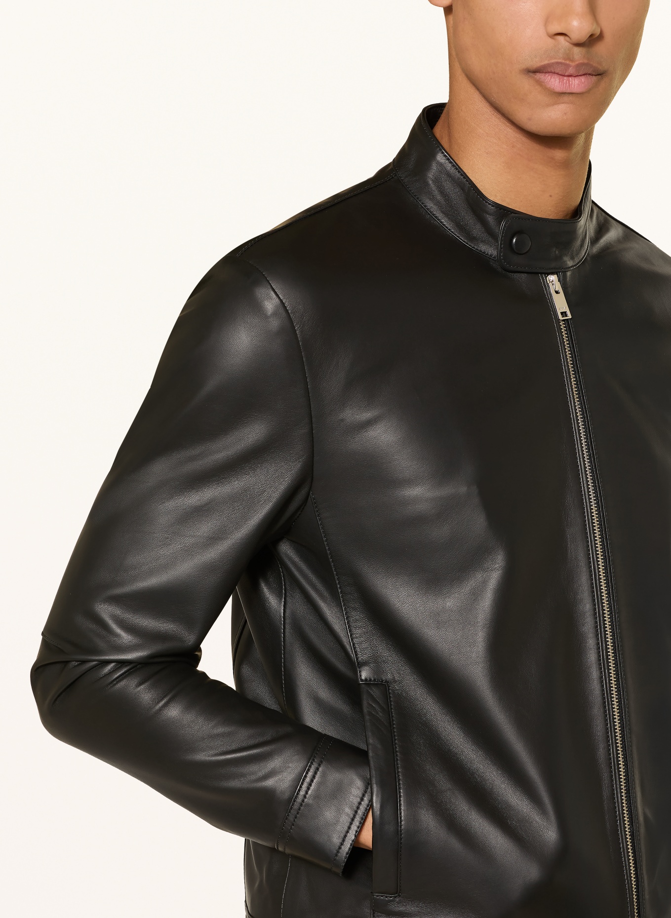 ARMA Veste en cuir RYU: NOIR