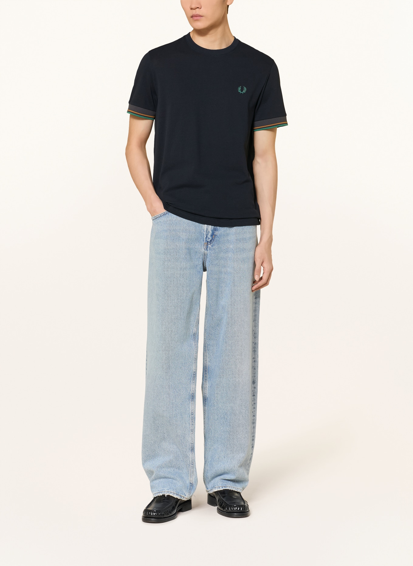 FRED PERRY T-Shirt: DUNKELBLAU