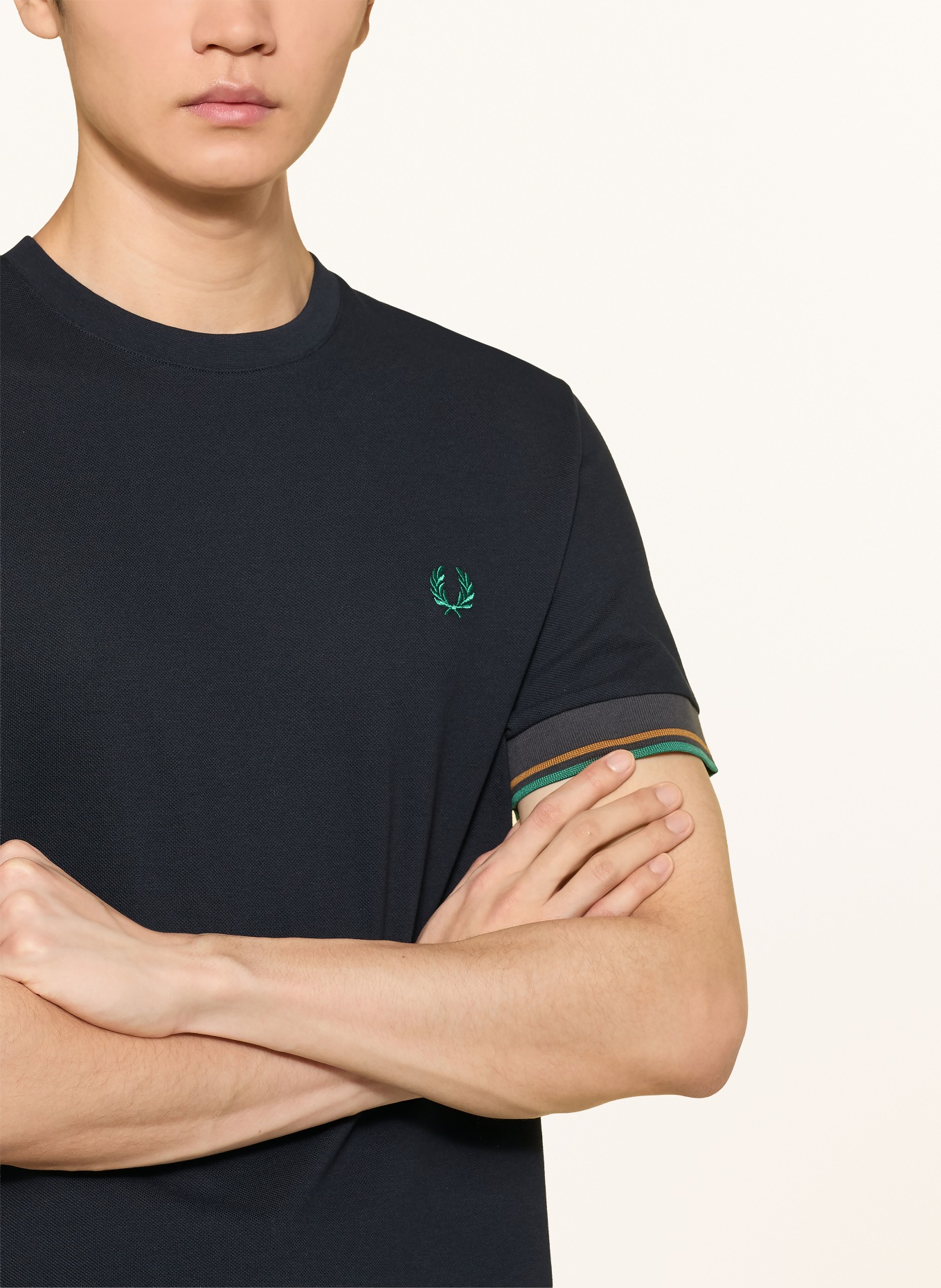 FRED PERRY T-Shirt: DUNKELBLAU
