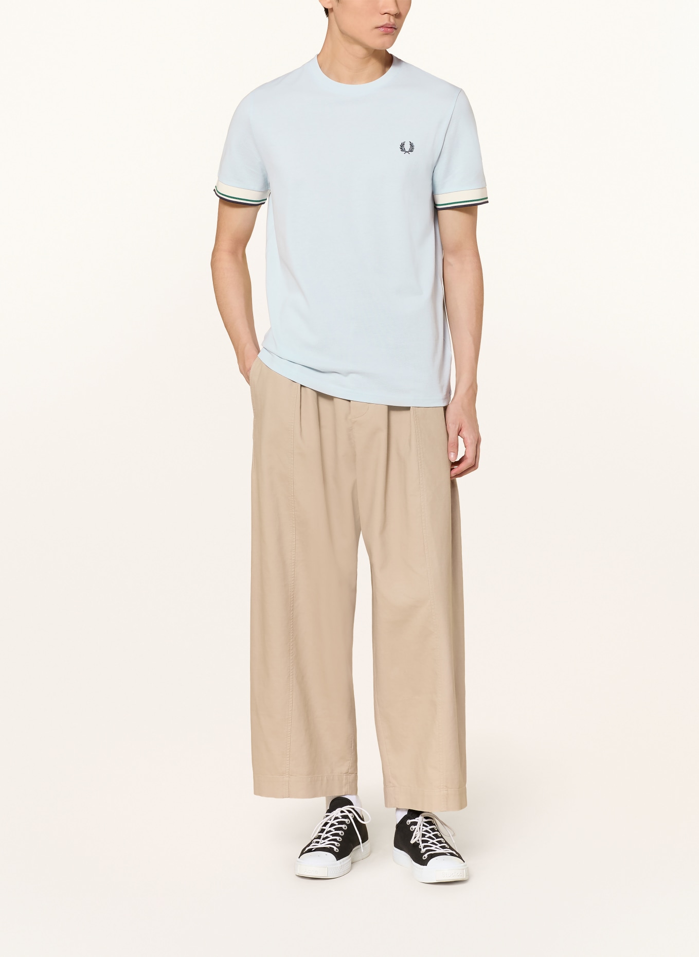 FRED PERRY T-Shirt: HELLBLAU / GRÜN / SCHWARZ