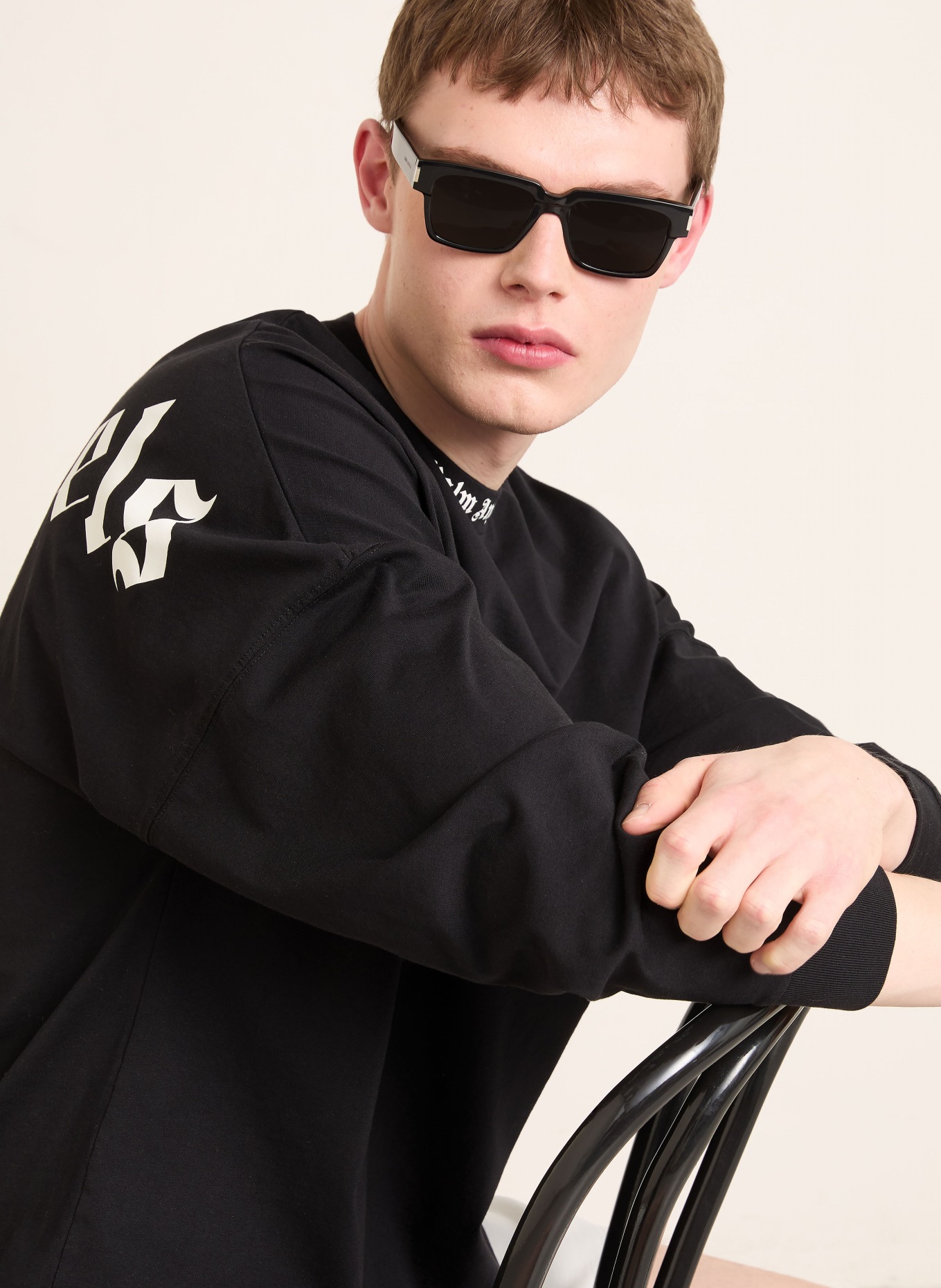 Palm Angels Oversized T-shirt met lange mouwen: ZWART / WIT