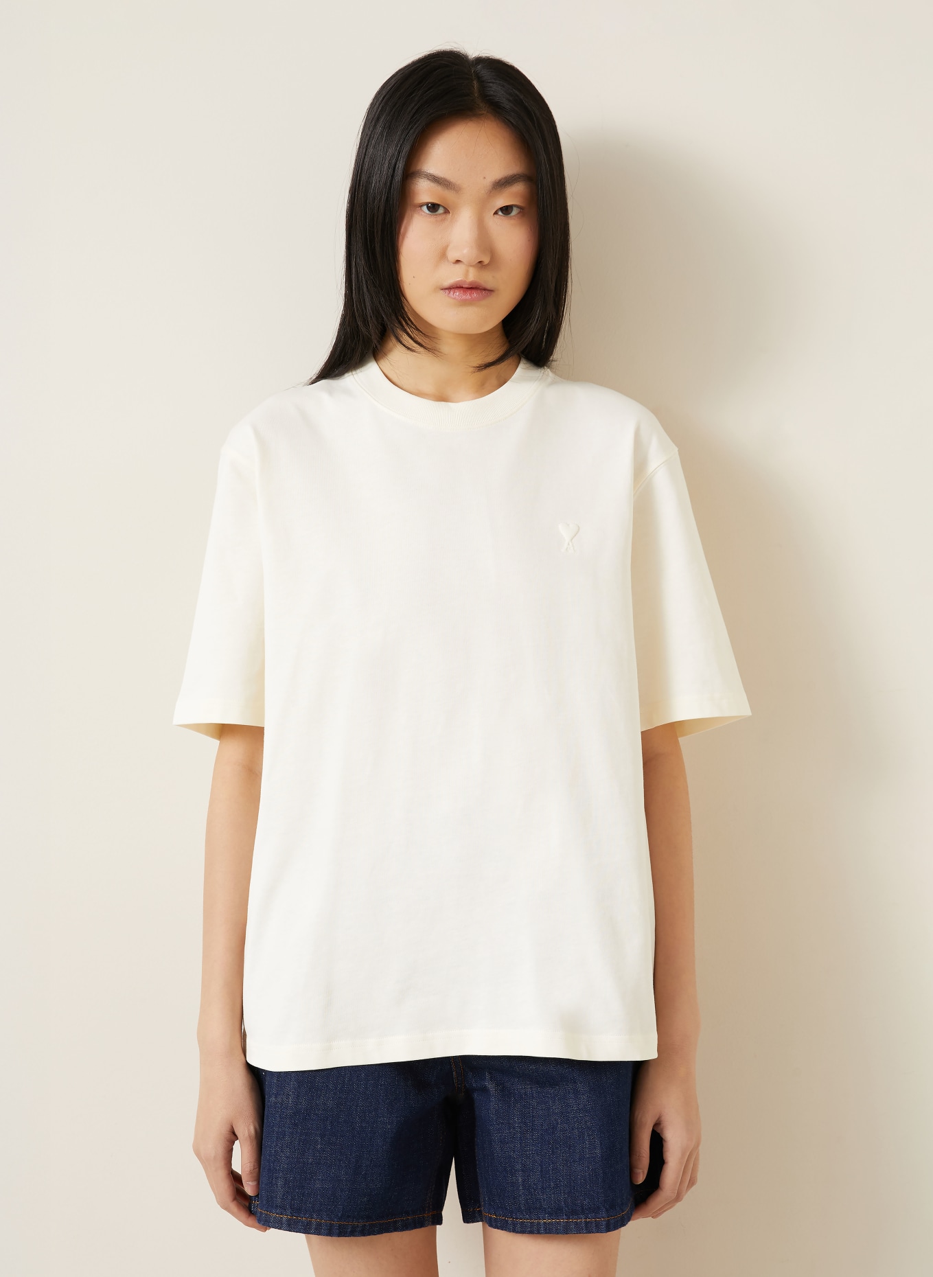 AMI PARIS T-Shirt: CREME