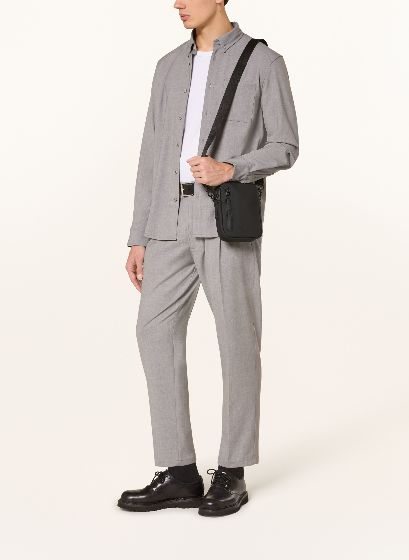 GASTON LUGA Schoudertas DÄSH VERTI: ZWART