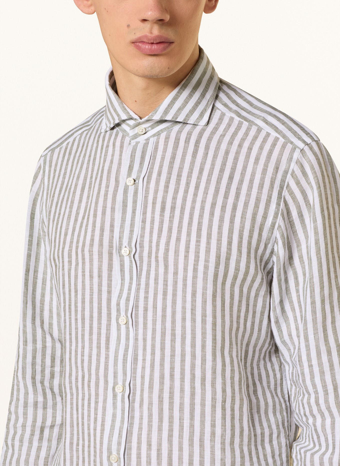 windsor. Linnen overhemd LANO Slim Fit: LICHTGROEN / CRÈME