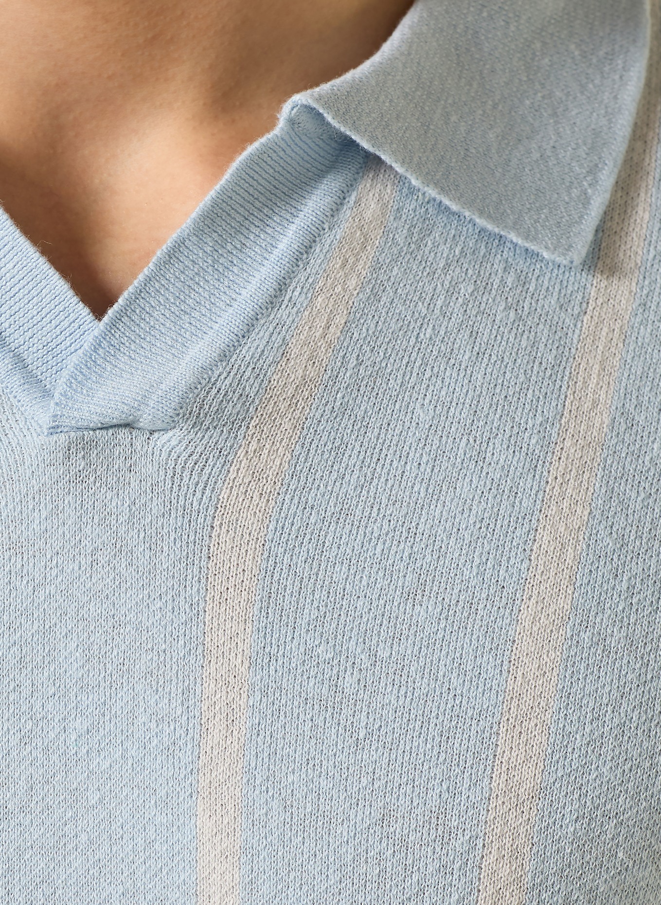 windsor. Gebreid poloshirt LINDO met linnen: LICHTBLAUW / WIT