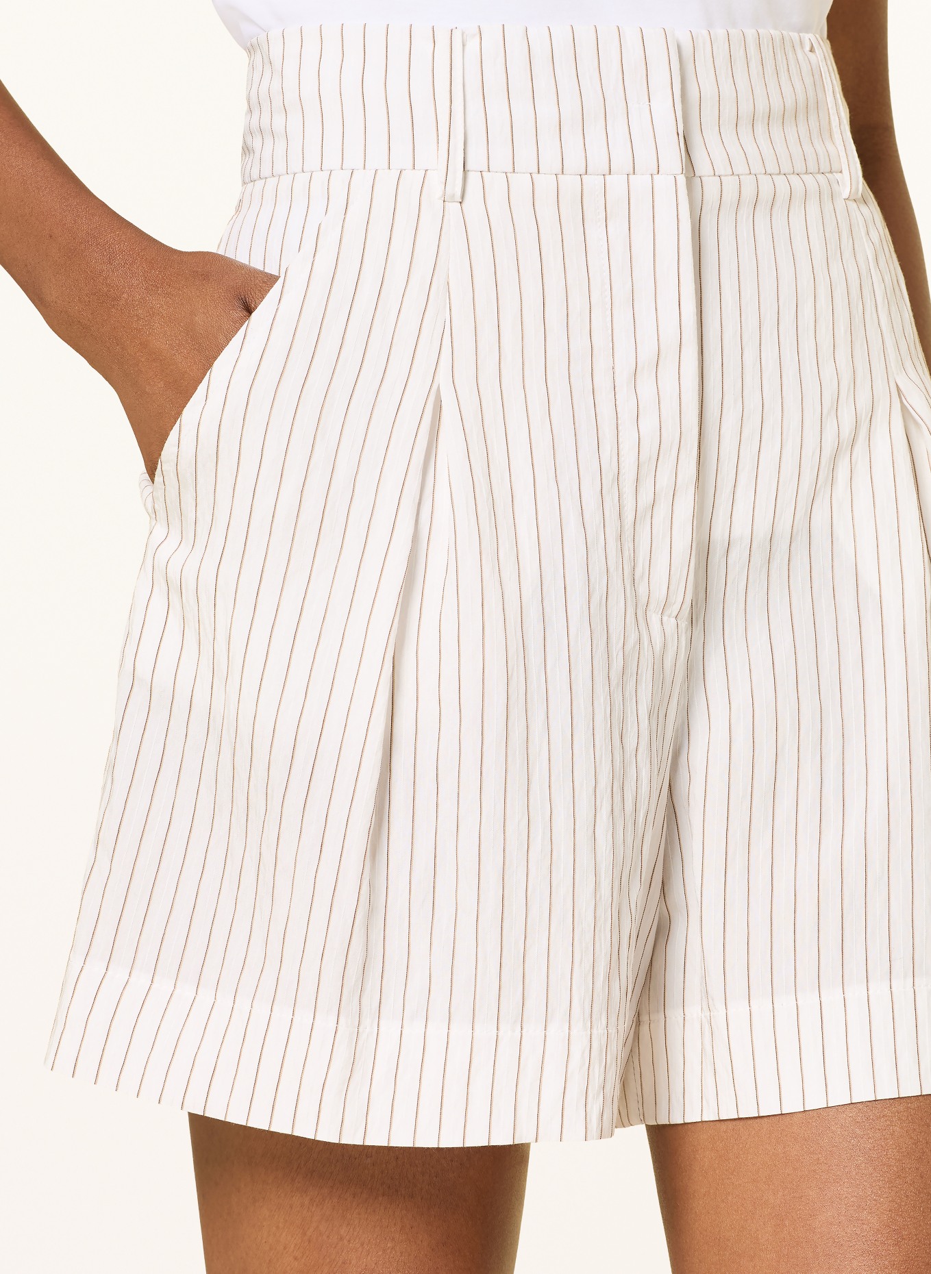 PATRIZIA PEPE Shorts: WEISS / BRAUN