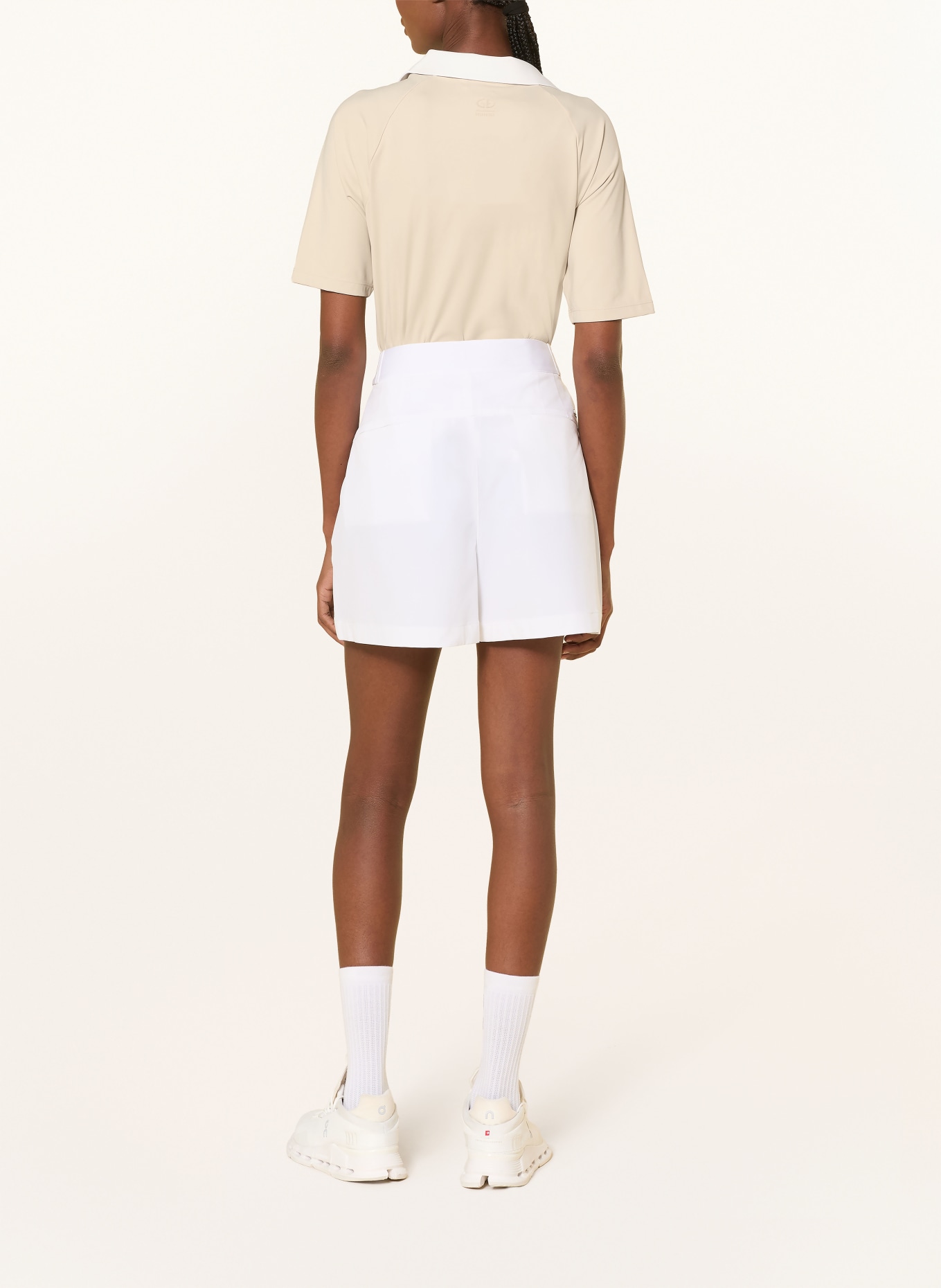 GOLDBERGH Functionele polo PICCOLA: LICHTBRUIN / WIT