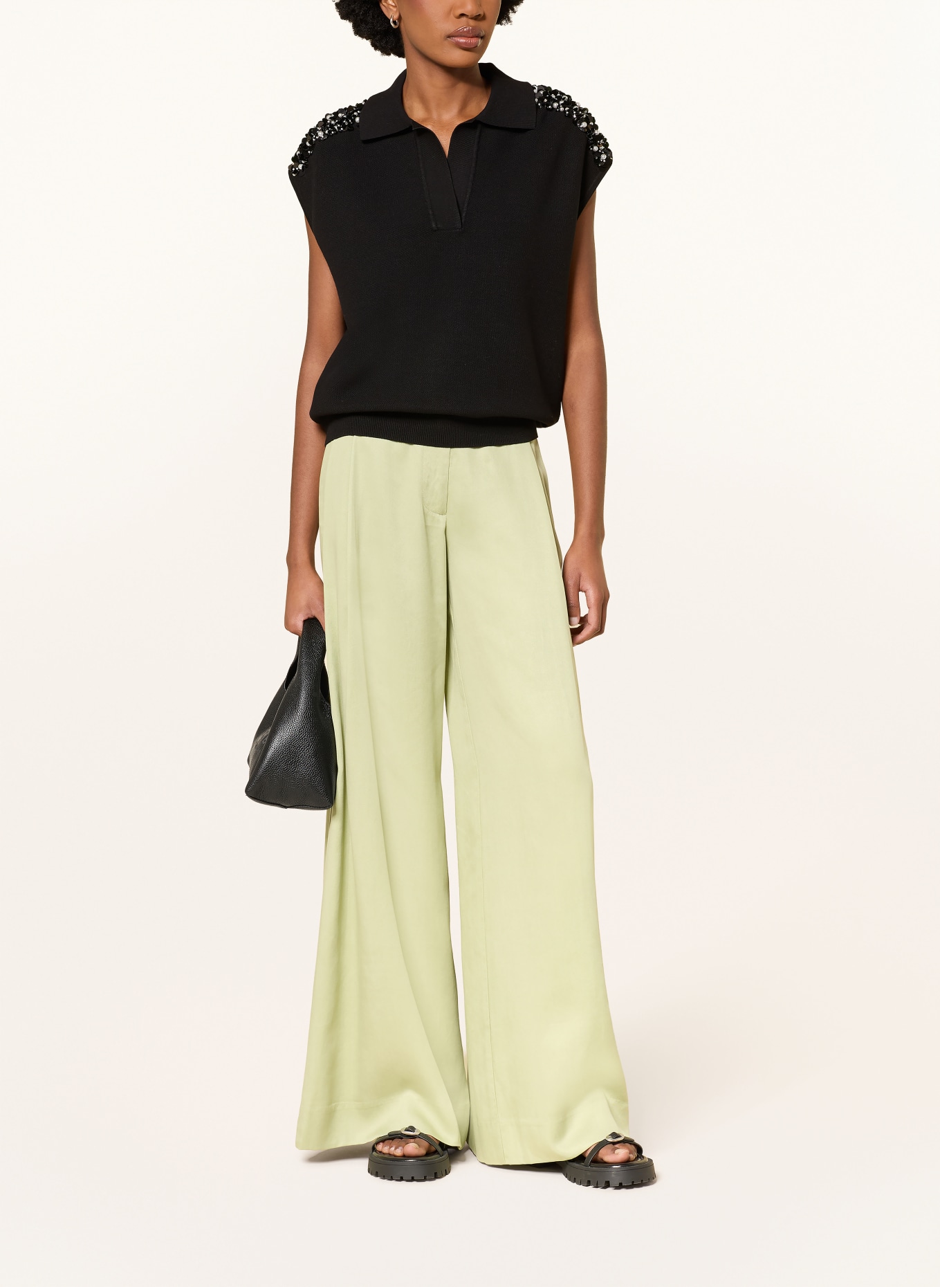 ESSENTIEL ANTWERP Polo en maille JOLINE avec paillettes et pierres décoratives: NOIR / BLANC