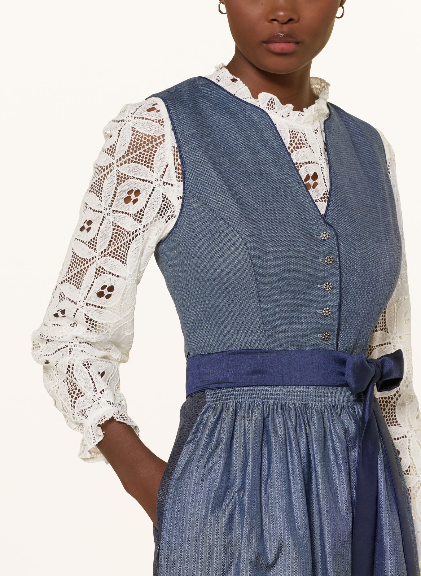 Spieth & Wensky Blouse dirndl HILARY en dentelle: BLANC