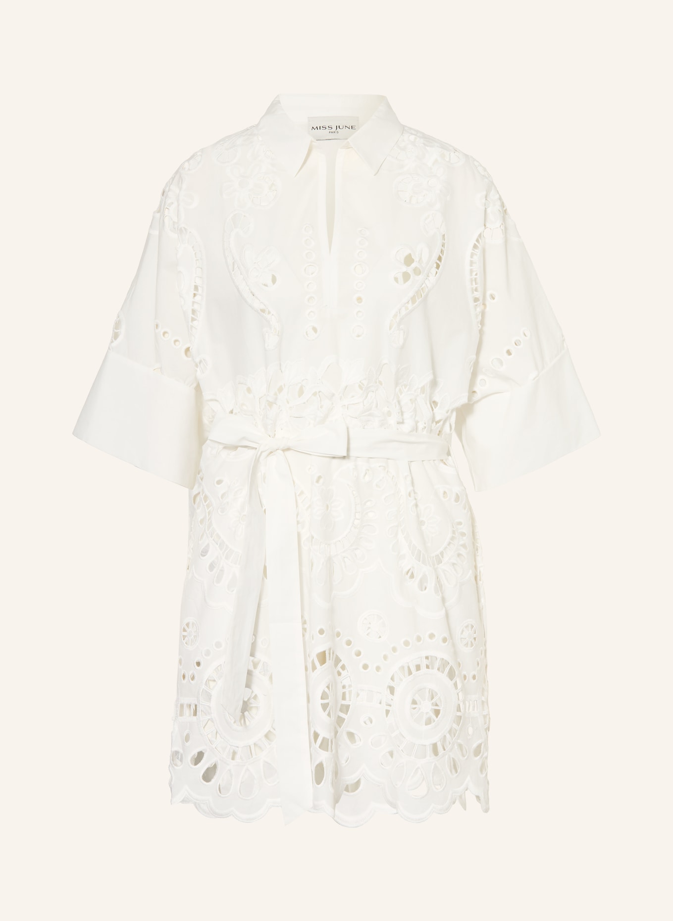 MISS JUNE Šaty ARIN s krajkou s otvory: BÍLÁ