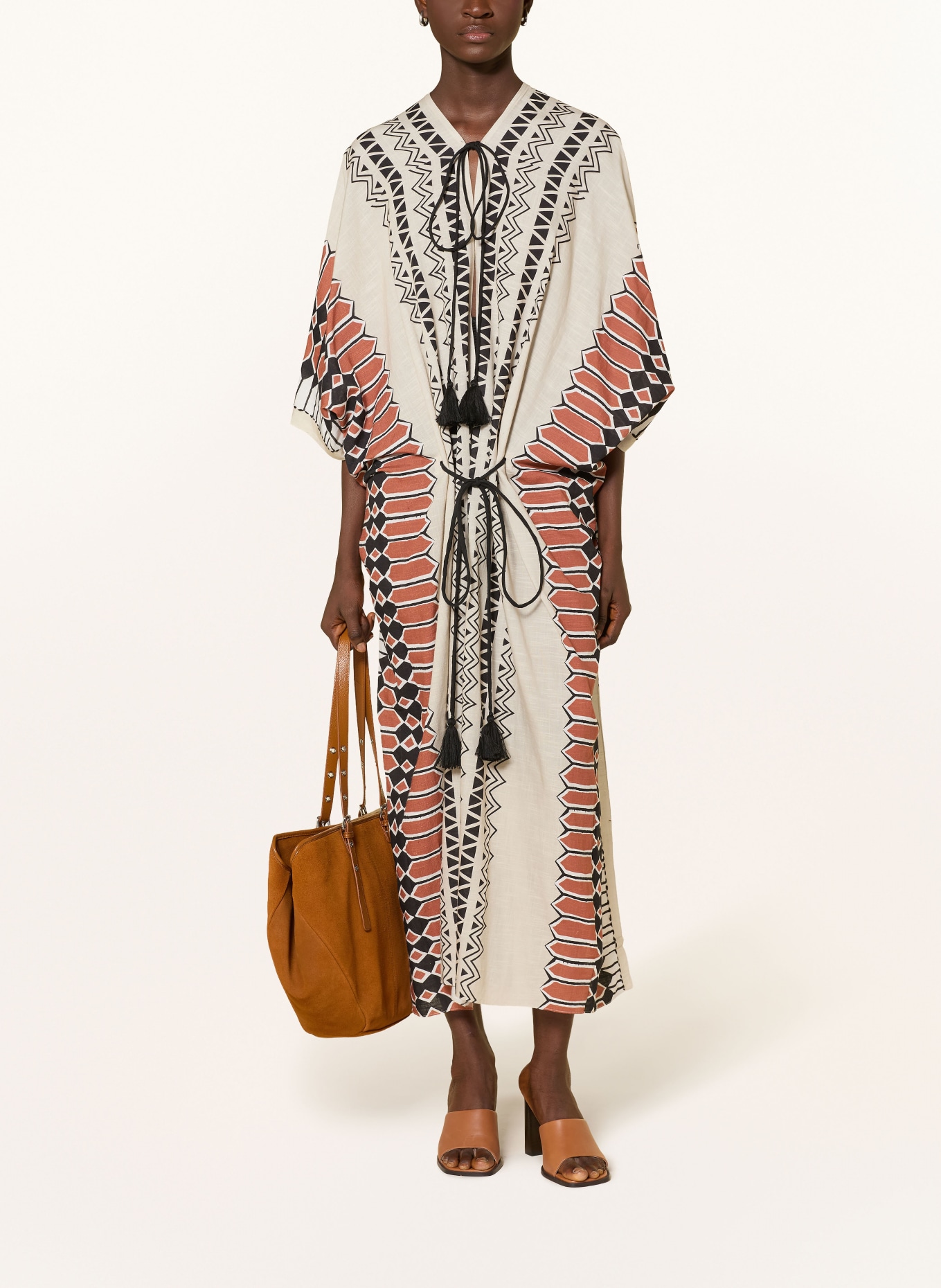 MISS JUNE caftan: GRIS CLAIR / ORANGE FONCÉ / NOIR