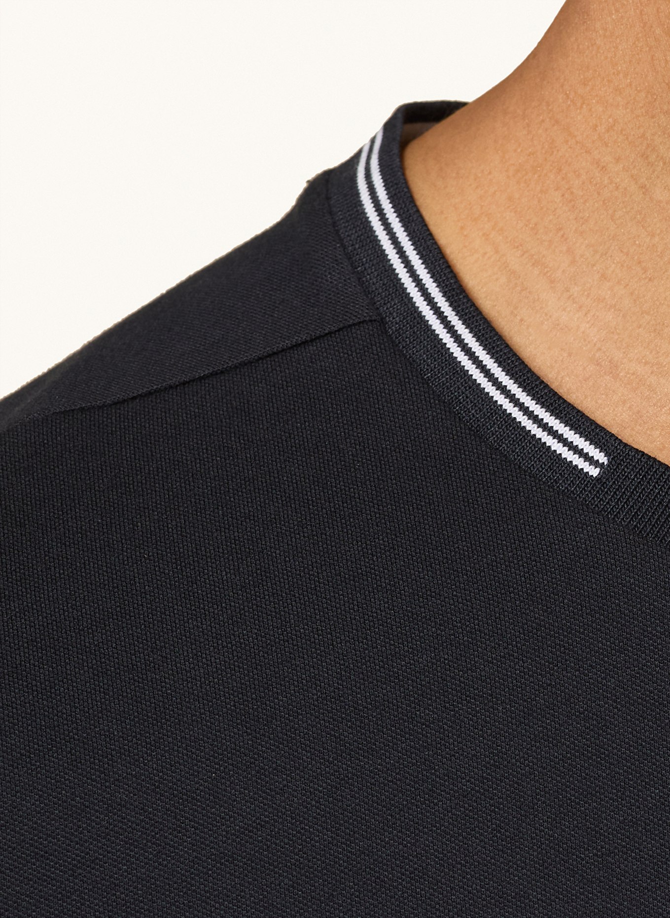 BOSS T-Shirt TAUL: DUNKELBLAU / WEISS