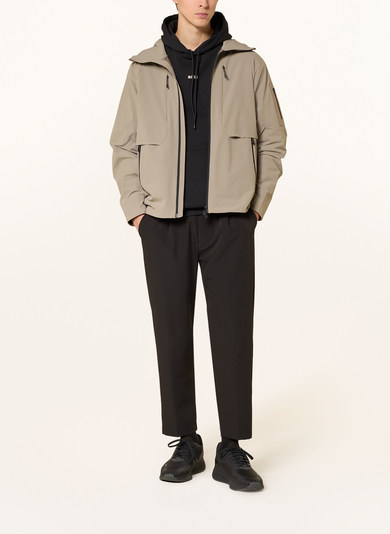 BOSS Regenjacke GLOBE HEXA: KHAKI / SCHWARZ