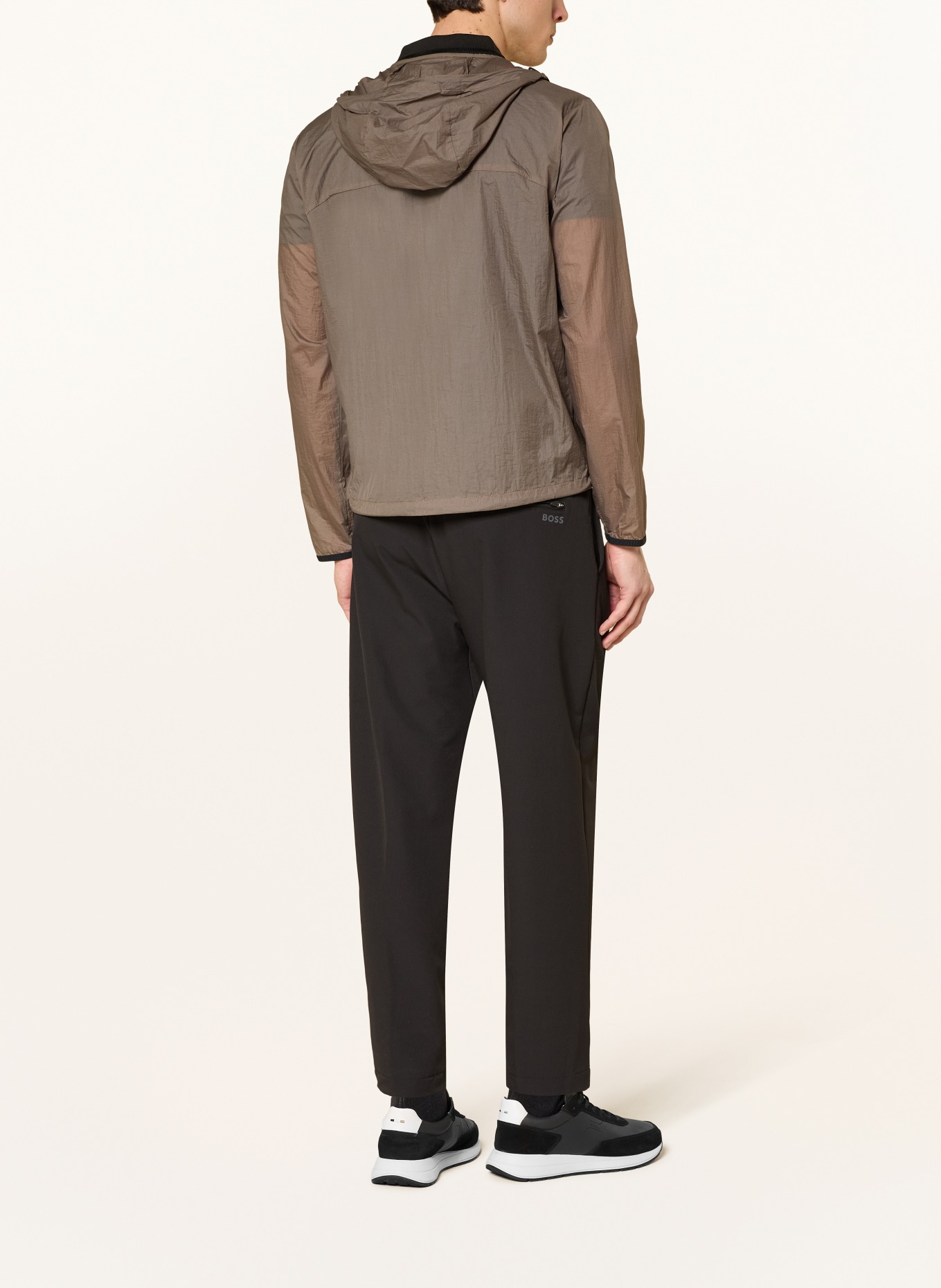 BOSS Funktionsjacke AIRYNIX: DUNKELBRAUN