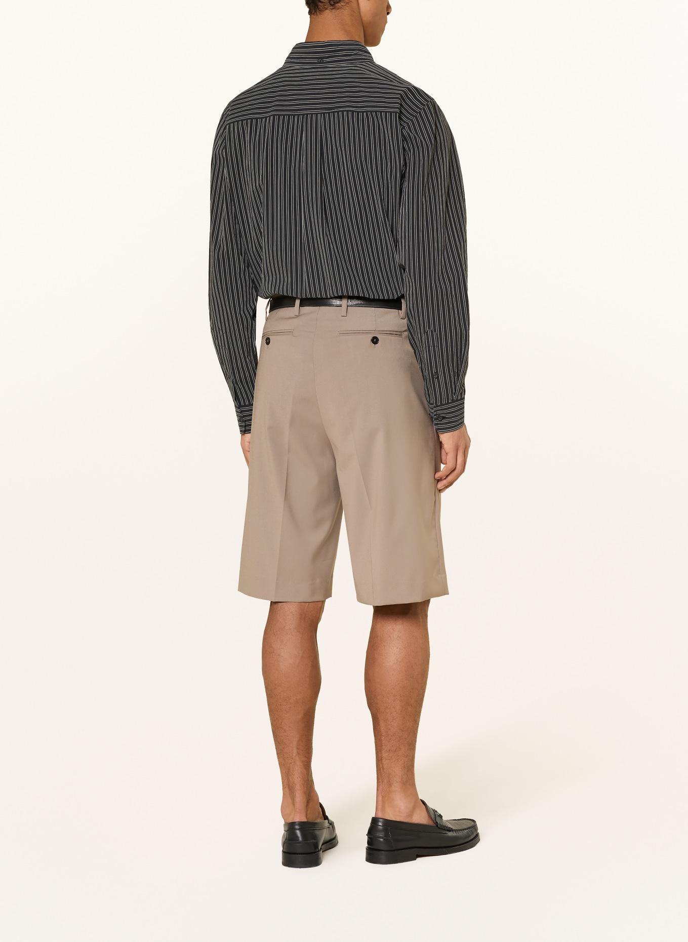 I'M BRIAN Shorts: TAUPE