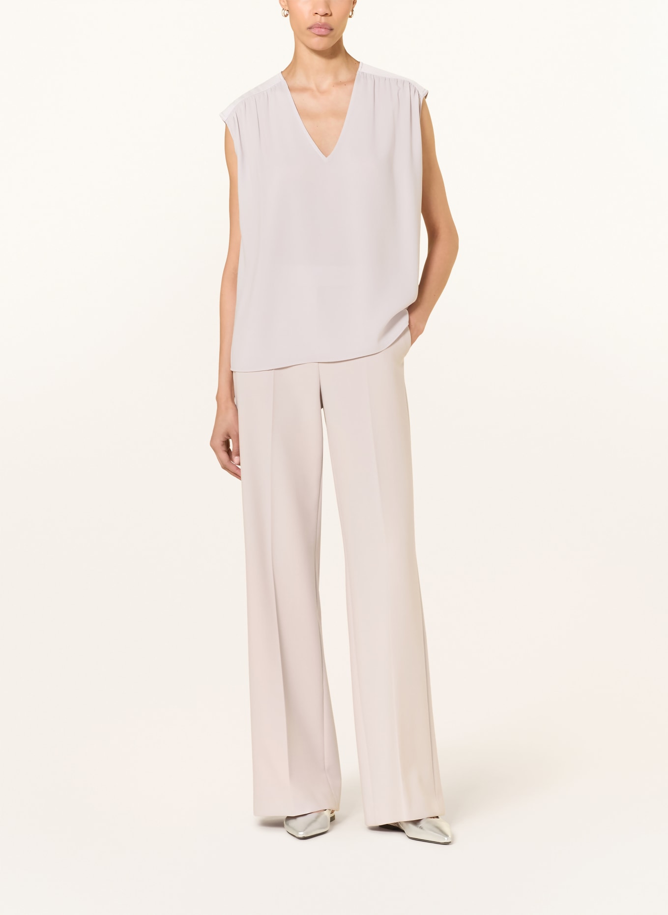 windsor. blouse: LICHTGRIJS