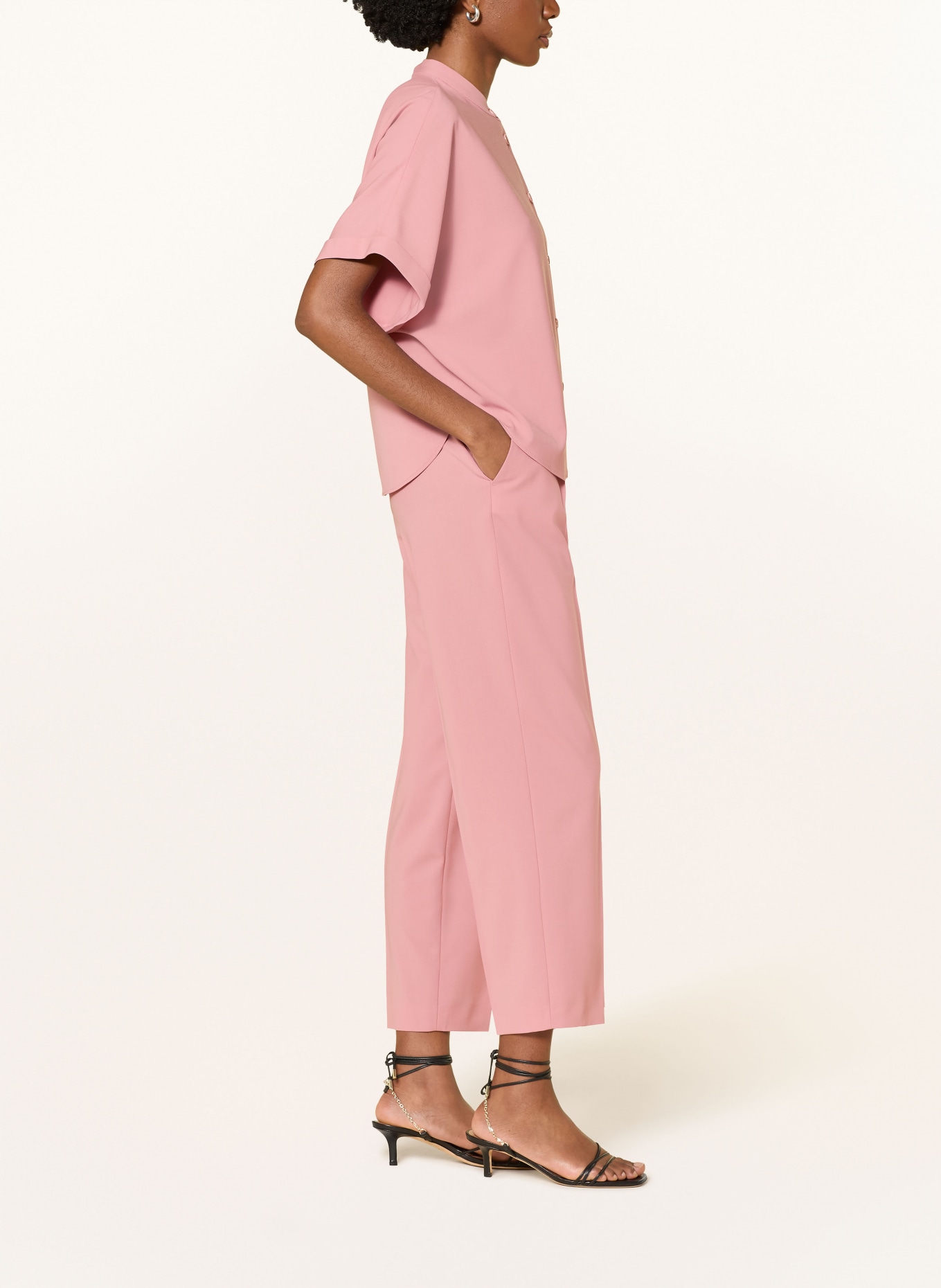 windsor. 7/8-Hose: ALTROSA