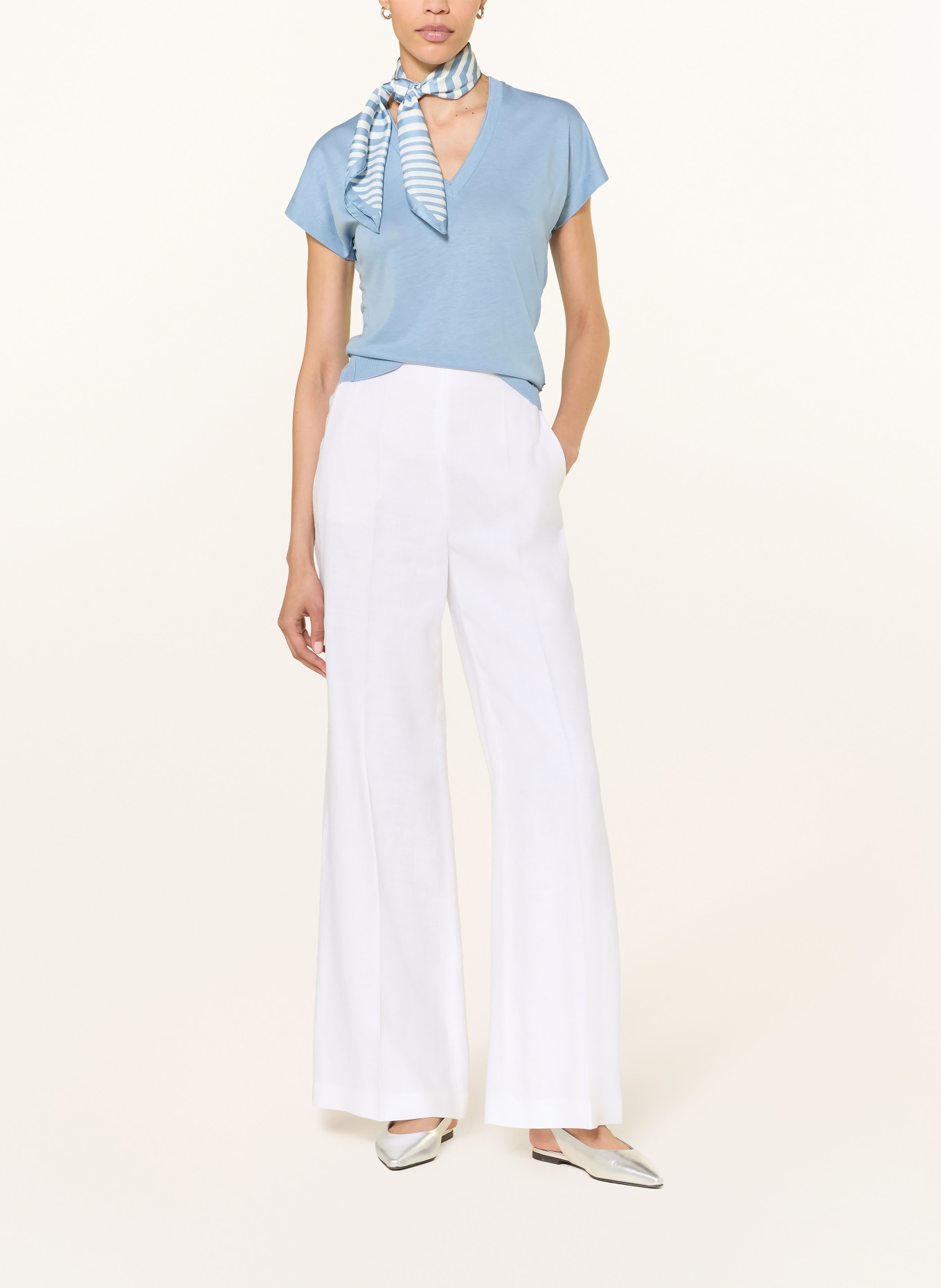 windsor. T-shirt: BLAUW