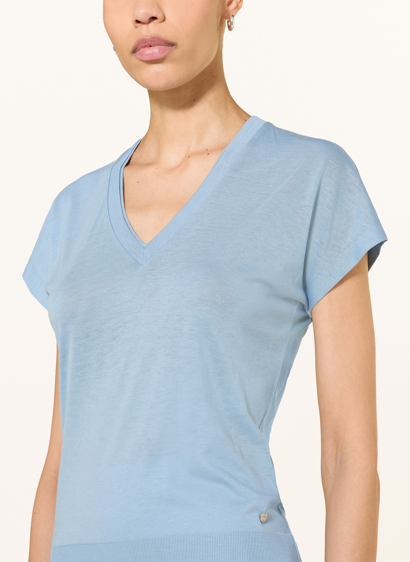 windsor. T-shirt: BLAUW