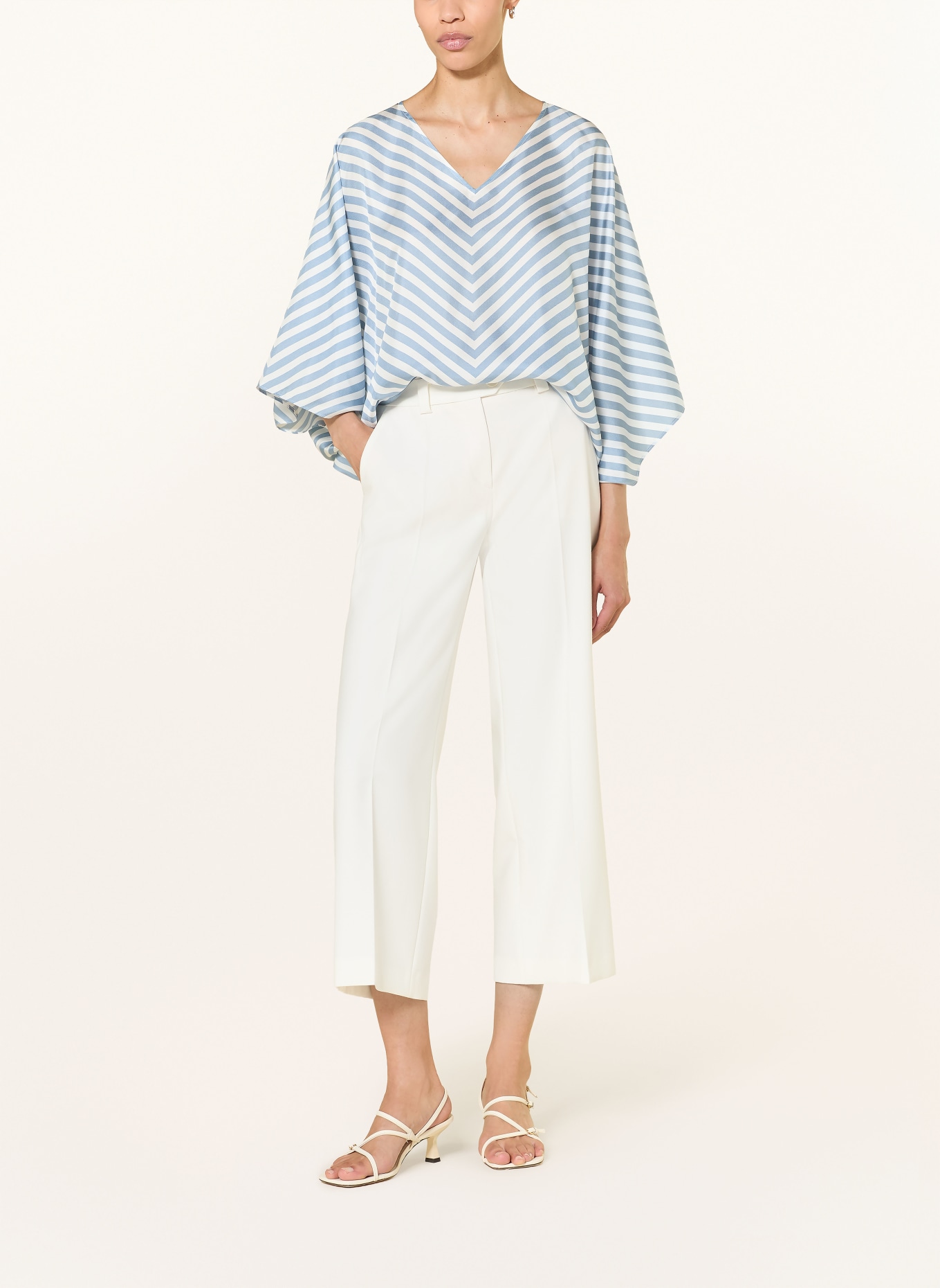 windsor. Zijden blouse met 3/4-mouwen: LICHTBLAUW / WIT