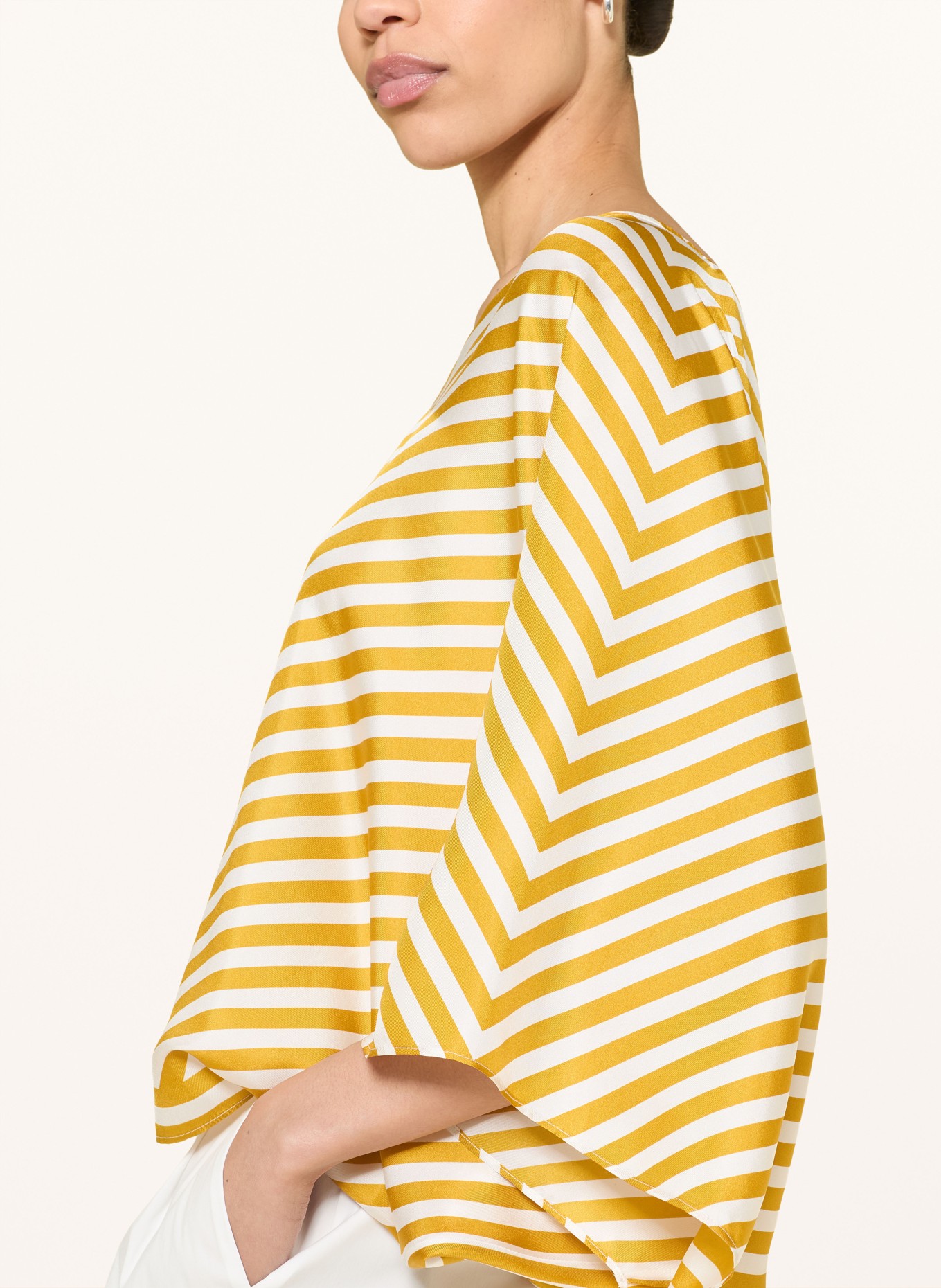 windsor. Zijden blouse met 3/4-mouwen: DONKERGEEL / WIT