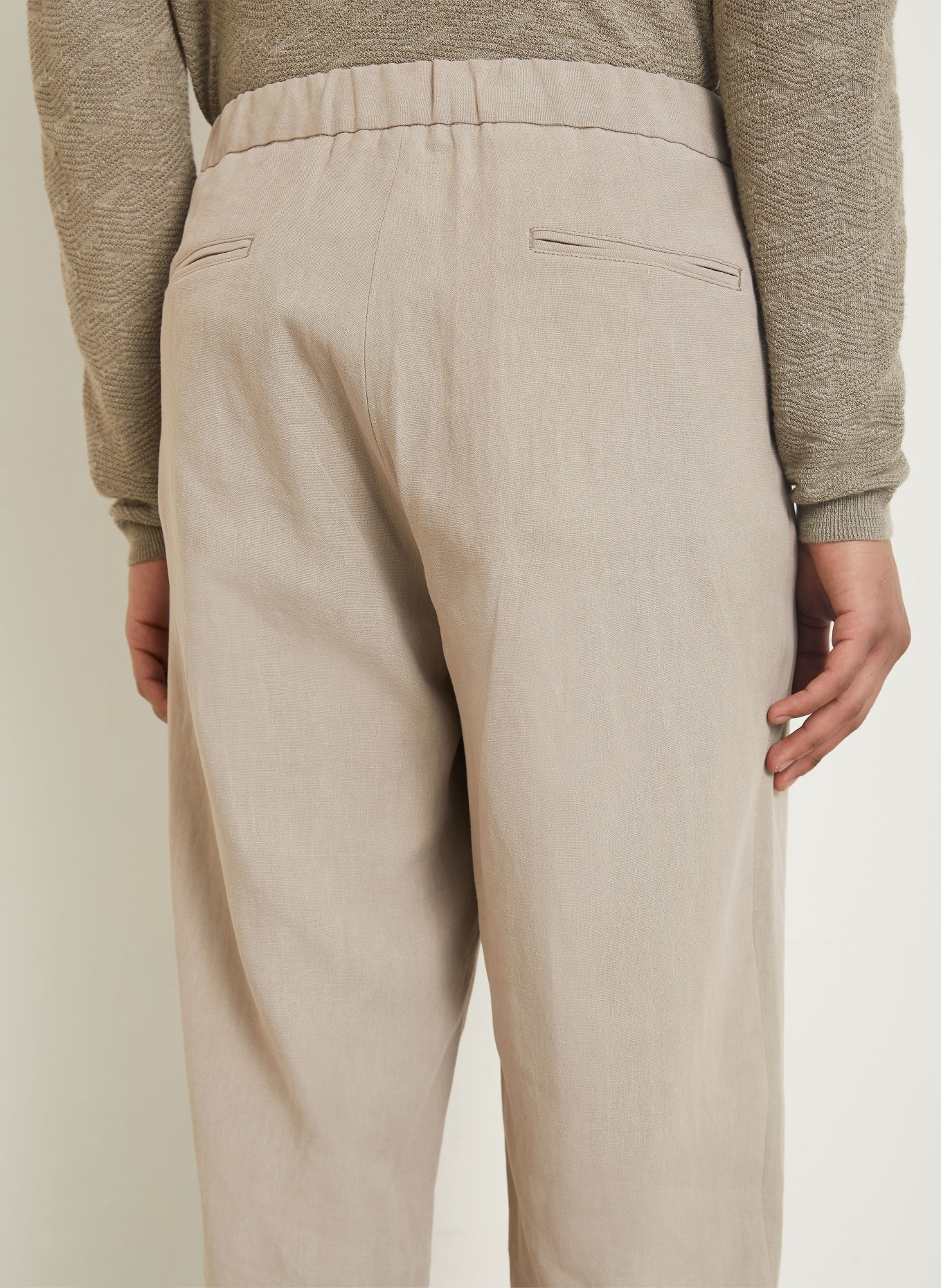 GIORGIO ARMANI Pantalon de costume coupe classique en lin: U6167 ROASTED CASHEW