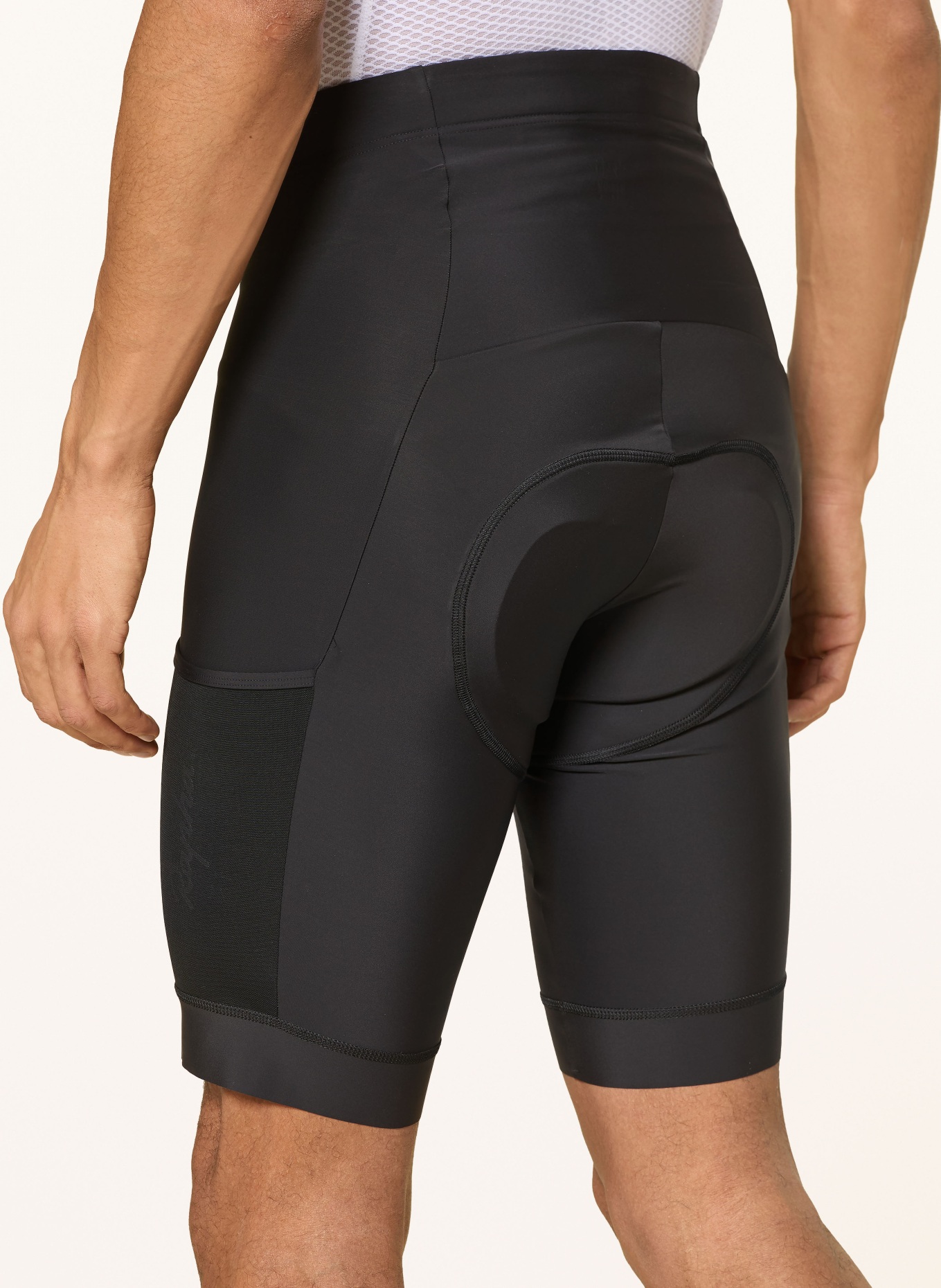 Rapha Cyklistické kalhoty CORE CARGO s polstrovaným sedlem: ČERNÁ