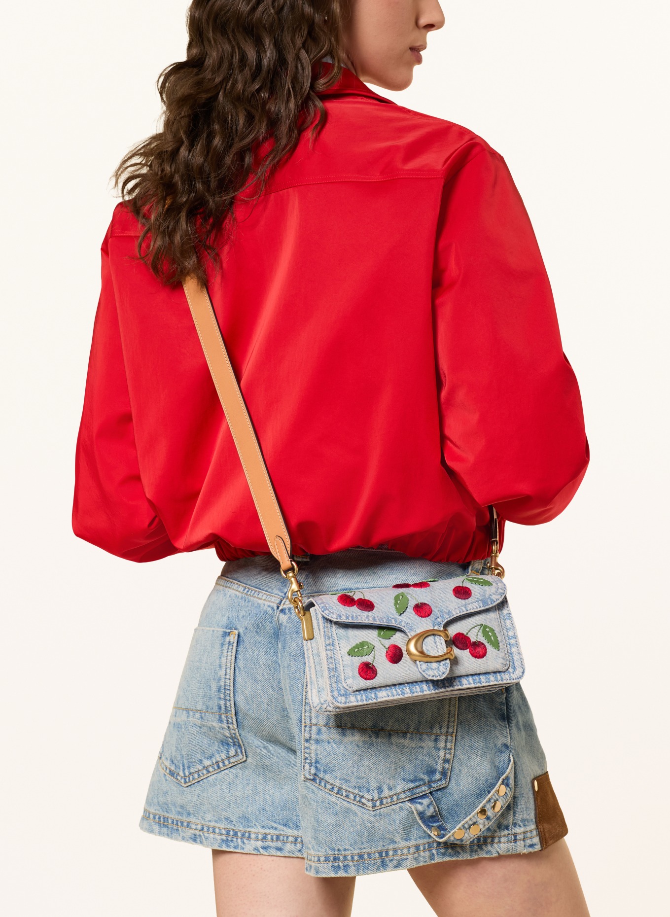 COACH Schoudertas TABBY: LICHTBLAUW / ROOD / GROEN